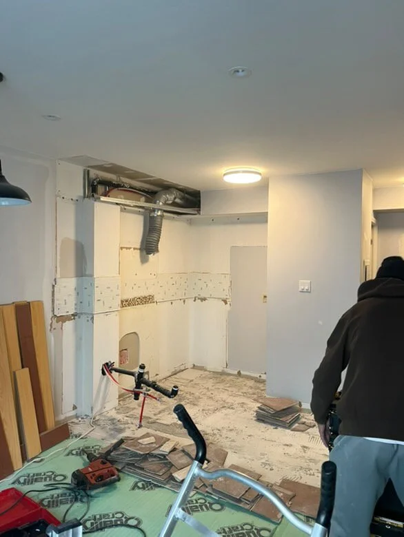 Kitchen in the process of being set up and installed