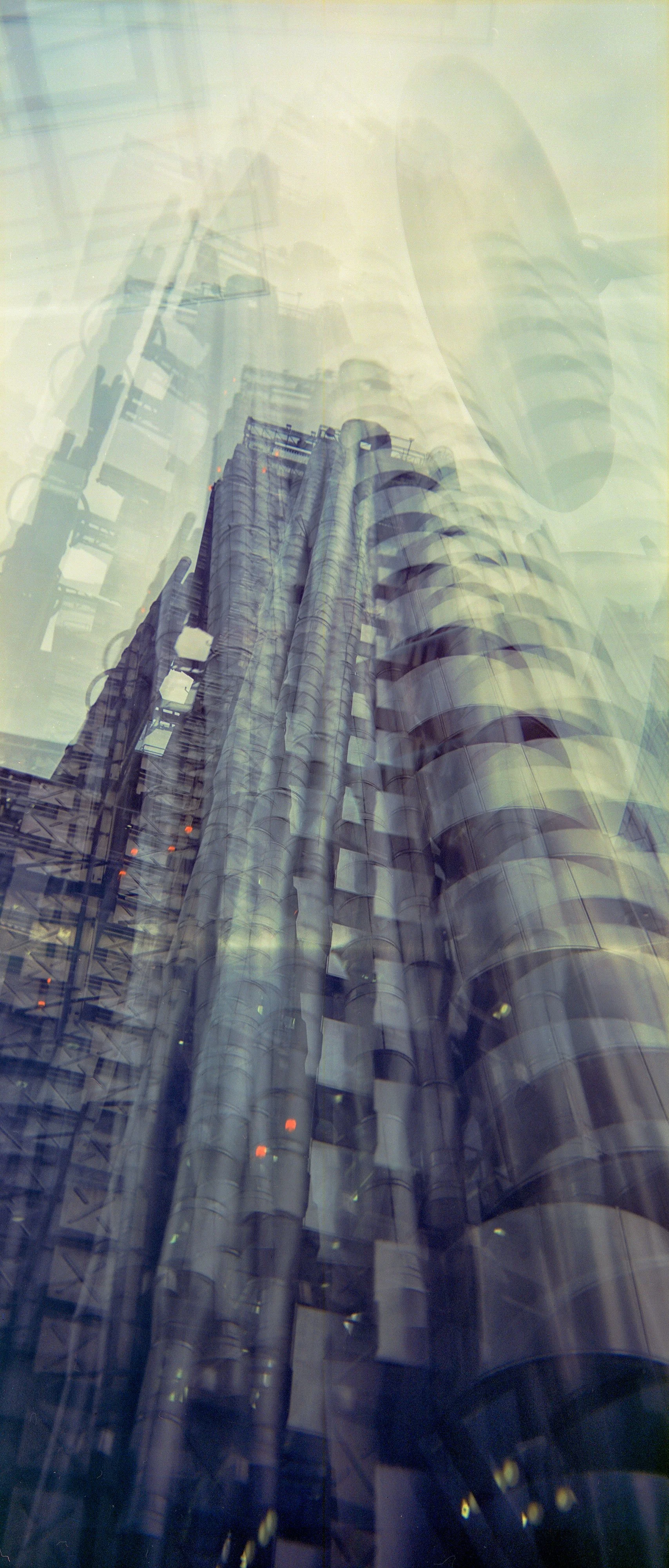 2_Holga120Pan_Cinestill400D_Lloyds.jpg