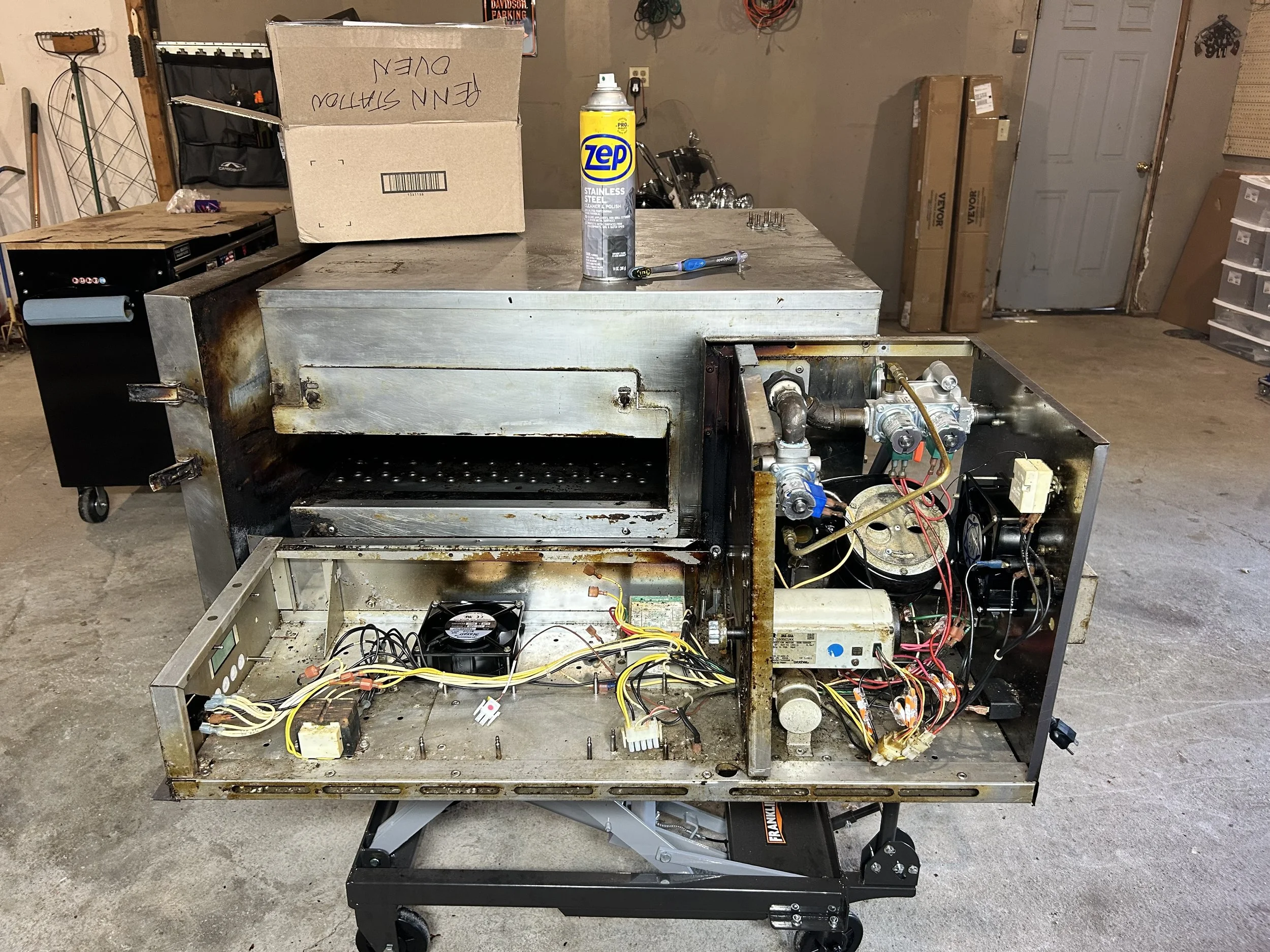 Common Commercial Kitchen Equipment Problems and When to Call a Technician