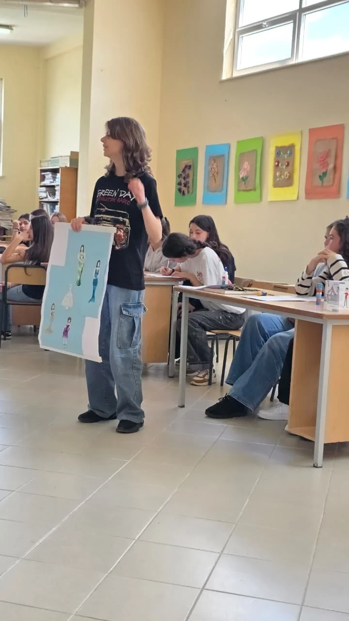 1fb9712d-3137-4f8b-89f1-bbd98c666d3f.jpg