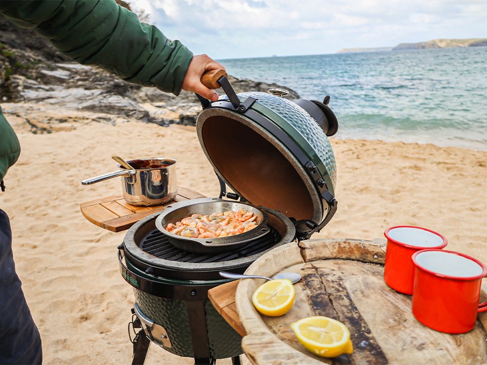 Big Green Egg_960x720-4.jpg