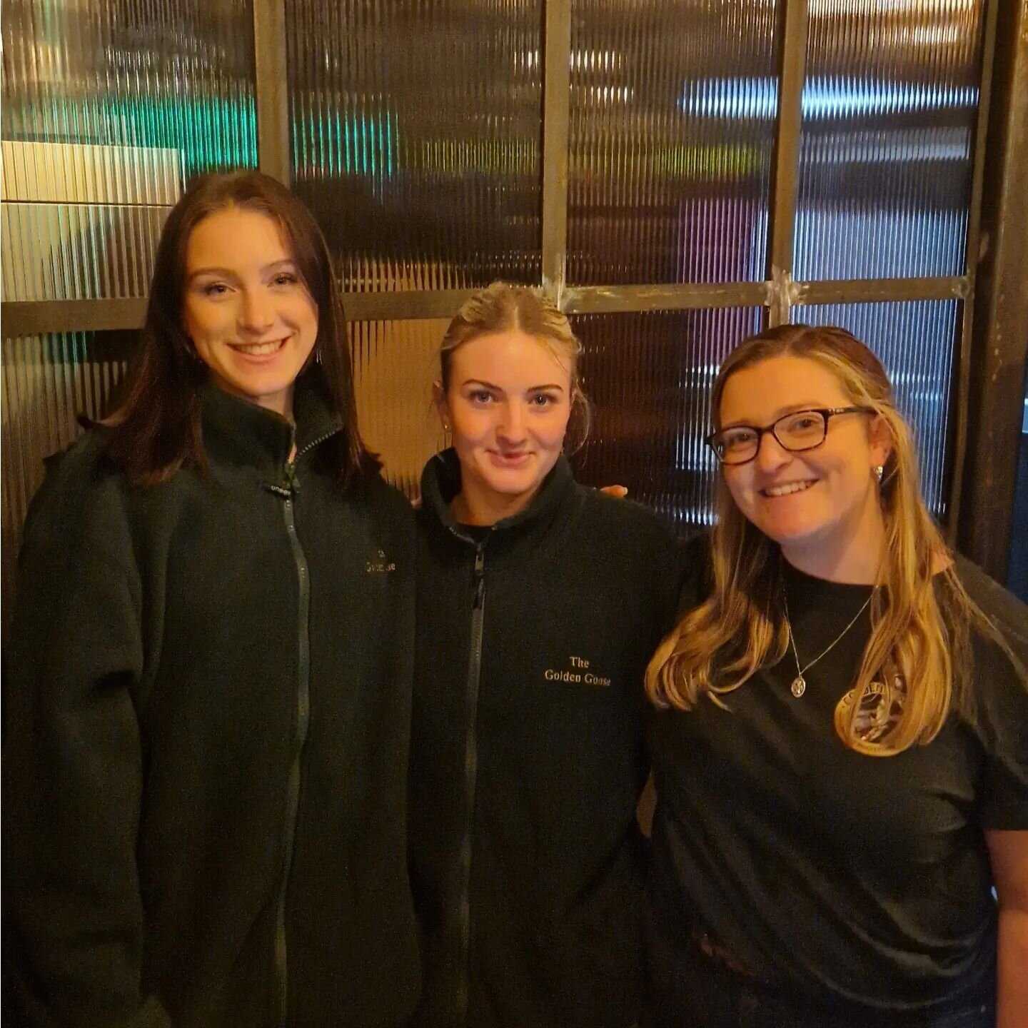 HAPPY INTERNATIONAL WOMEN'S DAY 💖 🍻 A special thank you to the wonderful ladies on our team, we love you and all that you do! To celebrate, we are offering 2 for 1 pints of Jubel ALL DAY TODAY to our legendary female customers 🫶

#IWD #Internation