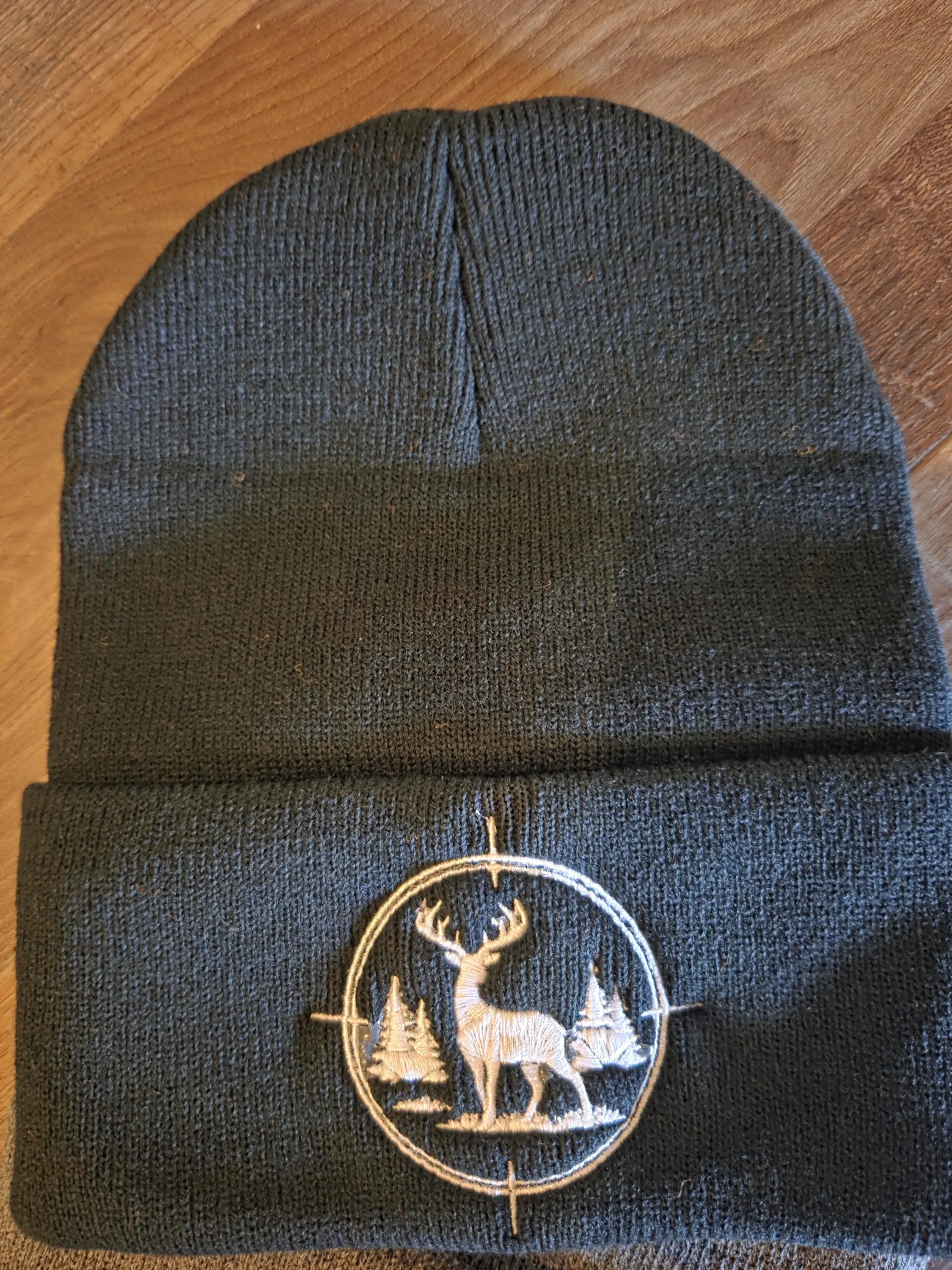 blk stocking hat.webp