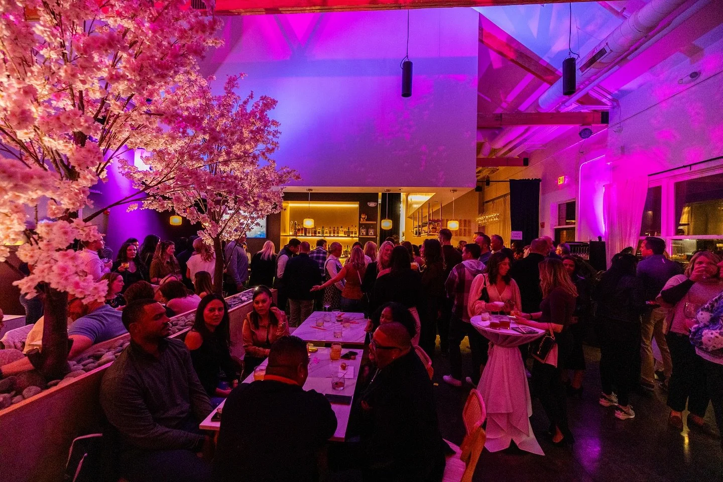 A glimpse into our first milestone celebration ✨ Tag yourselves and join us in reliving an iconic evening🎉 #sensofrankfort