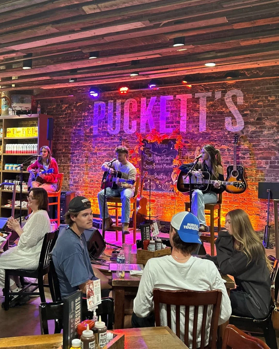 Catch the next MTSU Rhythm tomorrow, November 18th, at Puckett's Murfreesboro! Join us at 6:30 for dinner and an amazing show🎶🍴