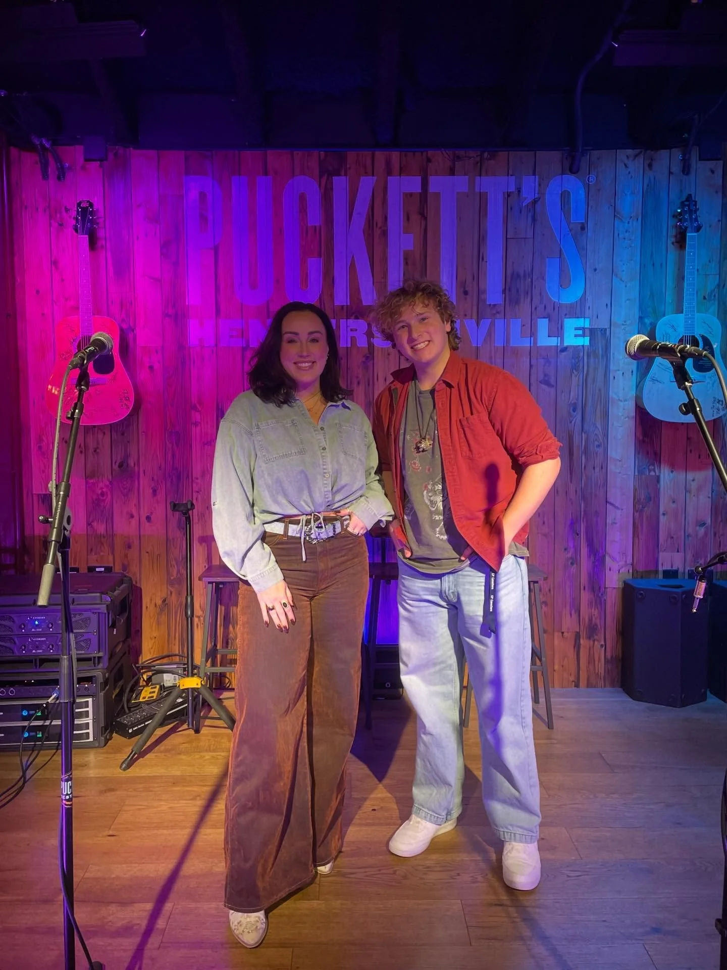Last night was an unforgettable night at Puckett's Hendersonville as they hosted their first ever Qualifying Round for TN Songwriter's Week! 🎤A huge round of applause to Alannah and Pierce for advancing to the semifinals later this month! 🎉 Thanks 