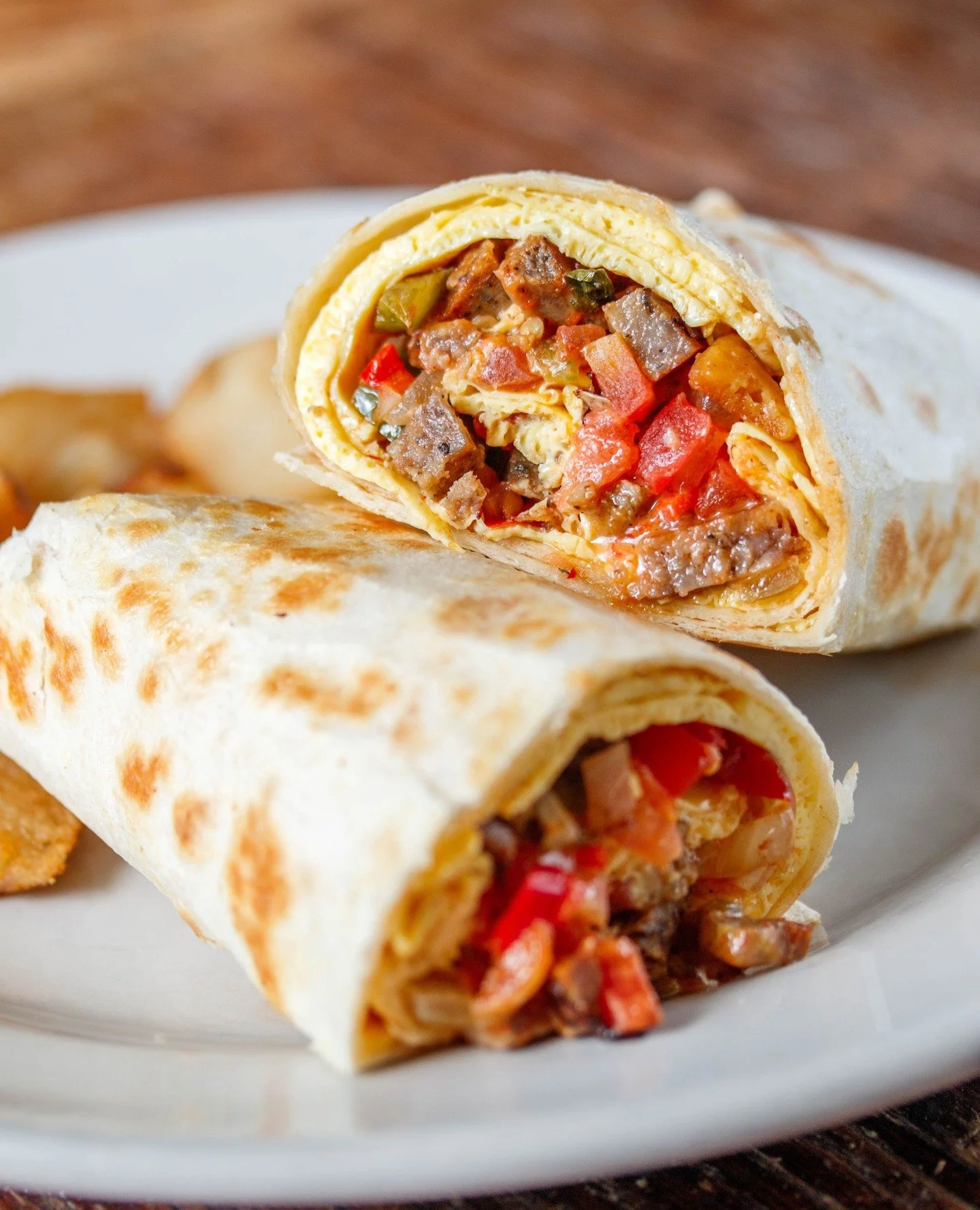 Enjoy a hot breakfast burrito this Saturday at the Franklin Farmers Market! We'll be there 8am - 12pm. Come hungry, and we'll see y'all soon!