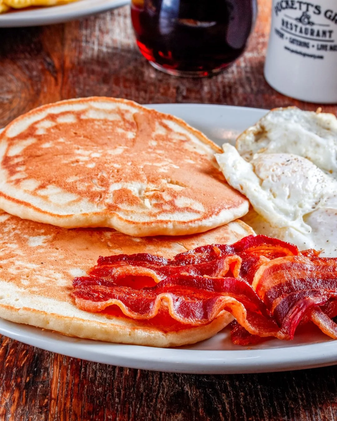 Weekend plans: pancakes, eggs and your pick of bacon or sausage. 🥞

The Leiper's Fork Favorite has everything you need to start Saturday or Sunday on a delicious note. Come hungry!