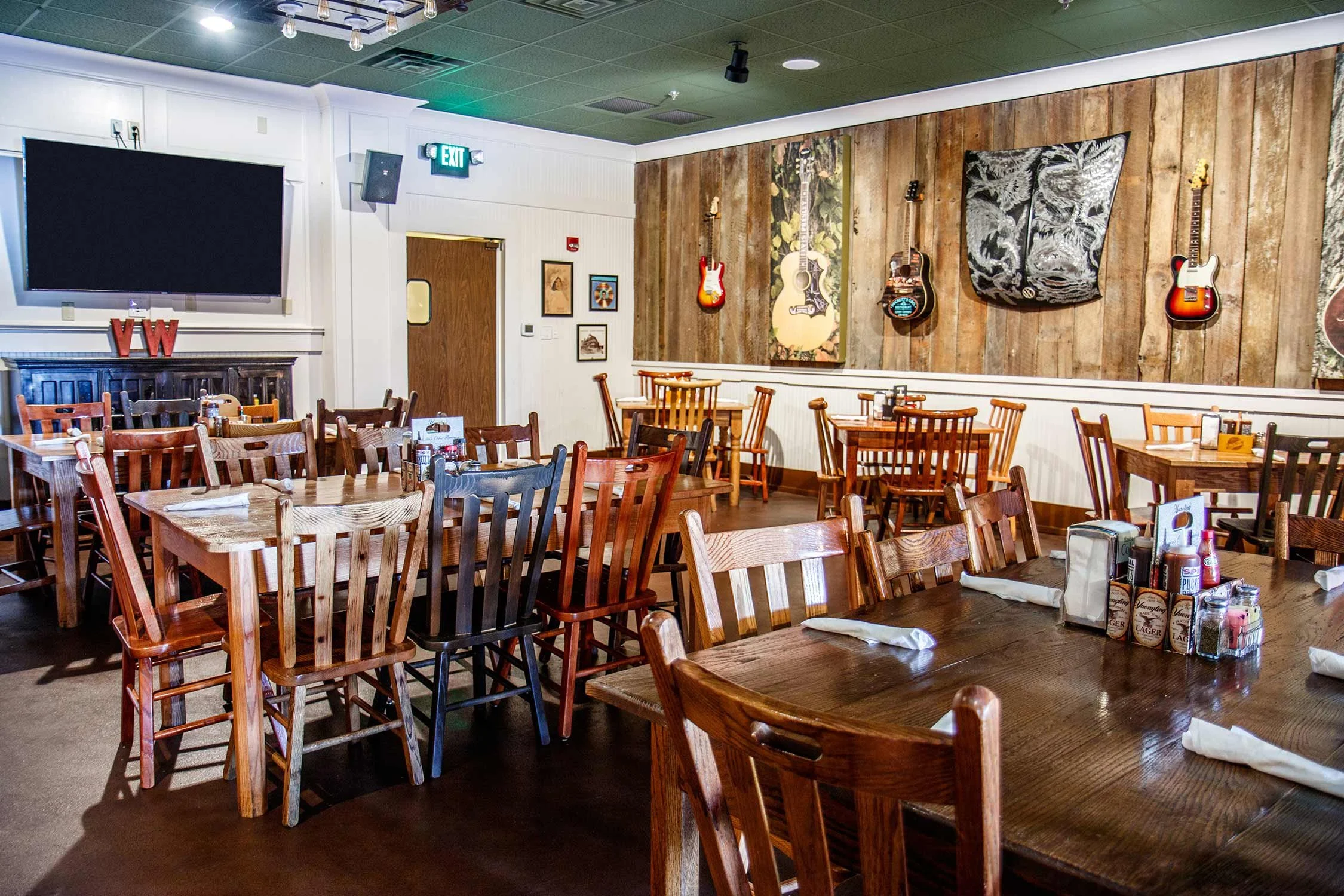 Puckett's-Chattanooga-Private-Dining-Room-17.jpg