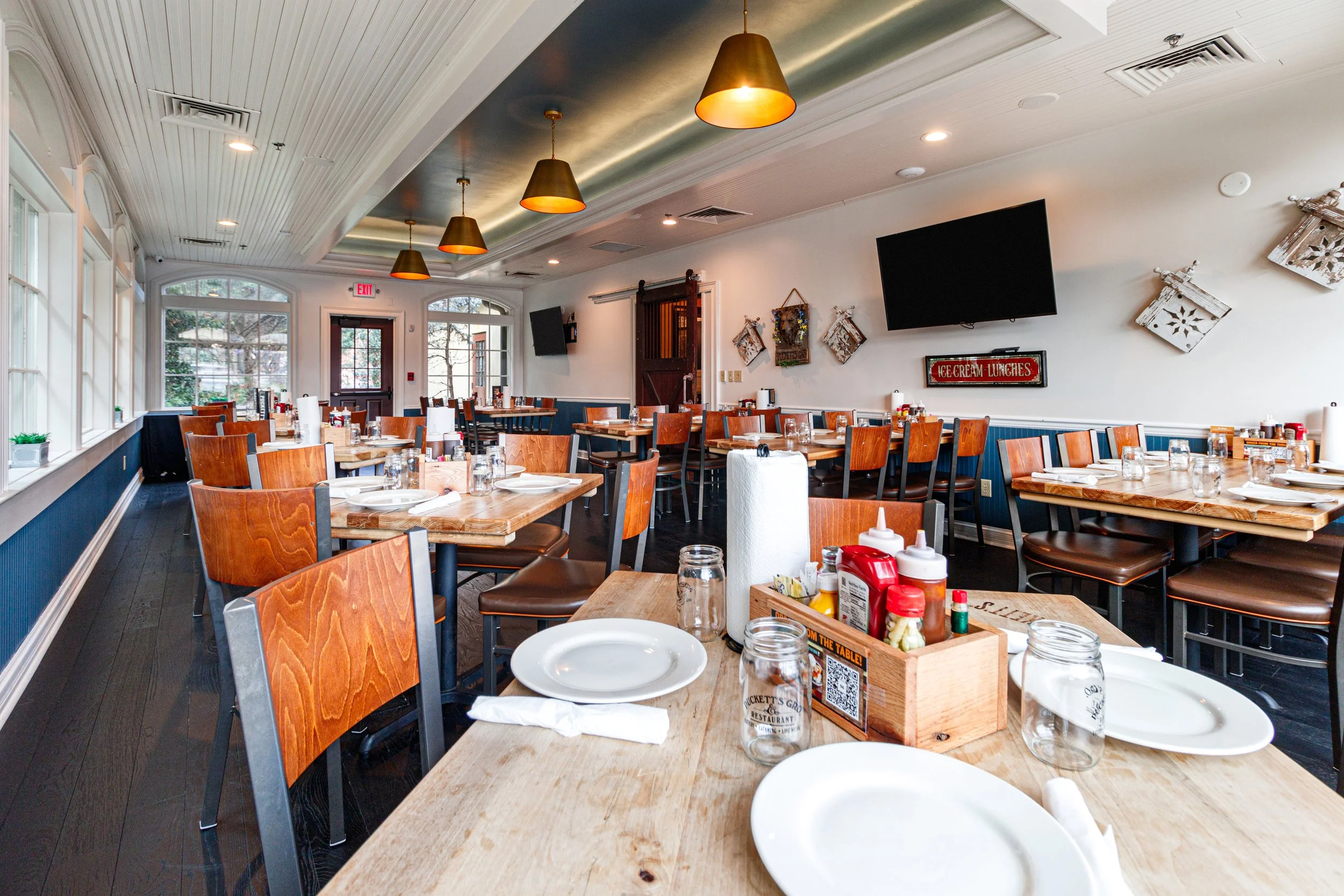 Pigeon TN Private Dining — Puckett's Restaurant