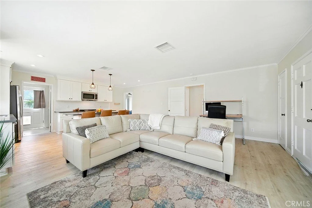 1901 N Bellflower Blvd 29.jpg