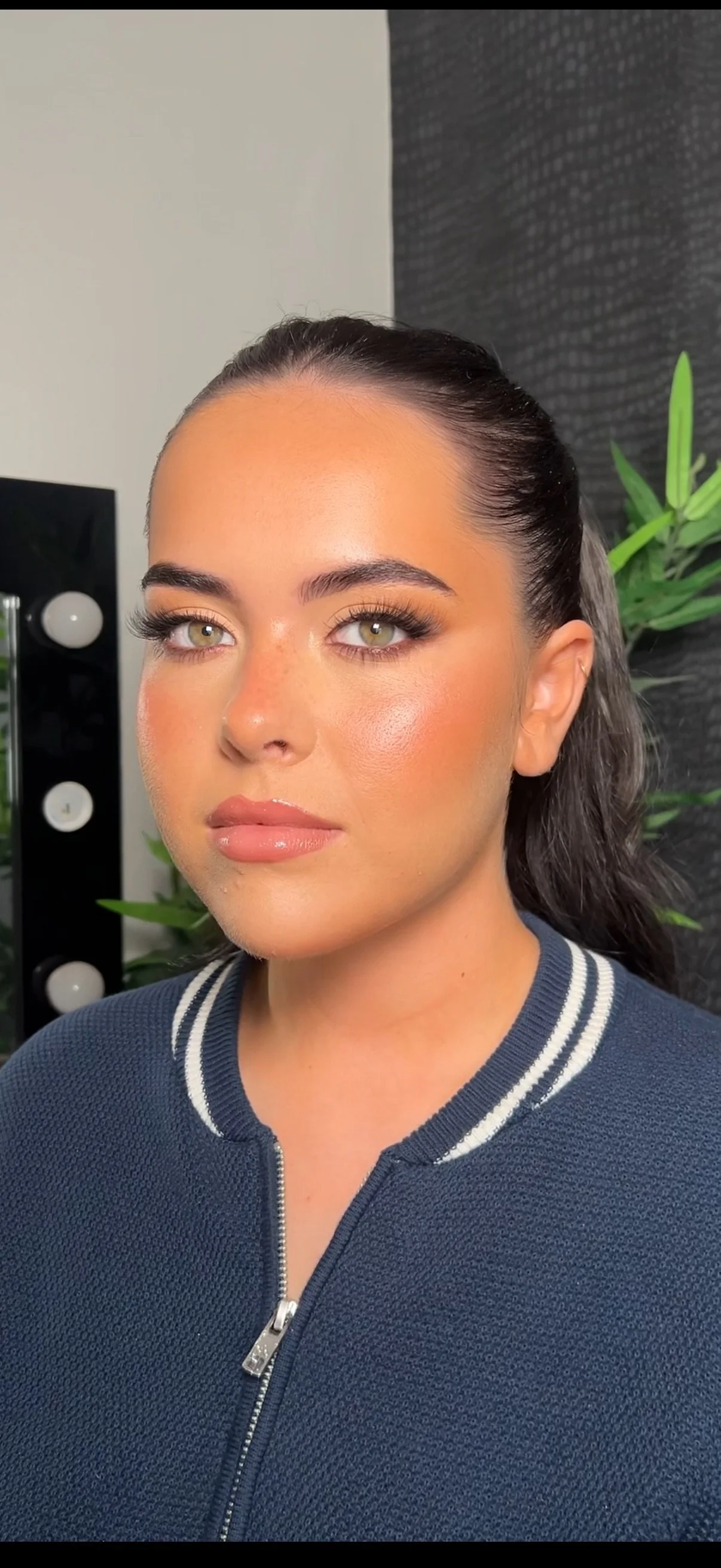 Facetune_19-02-2026-18-16-02.jpeg