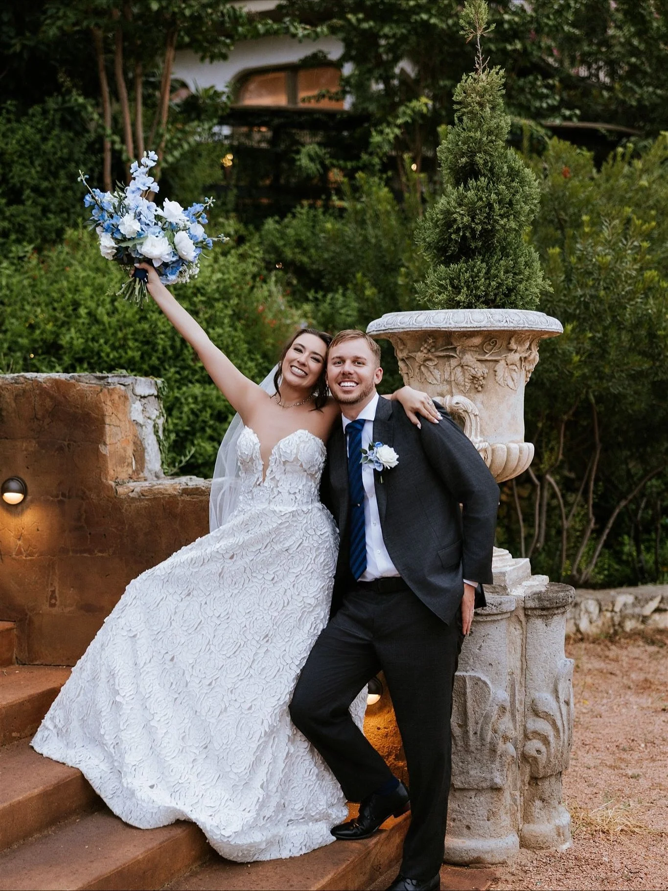 As we are prepping for another beautiful wedding at Villa Antonia this week, here are some stunning photos from Kelsey &amp; Eric&rsquo;s wedding photographed by @michaelanthonyphotography ! 👏🏼✨

Also, here&rsquo;s your sign to not be scared of a l