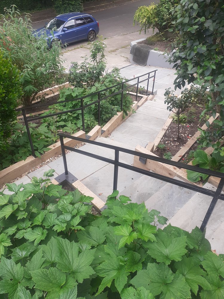 Gardensmith_Expert_Landscapers_London_Patios_Paths8.jpg