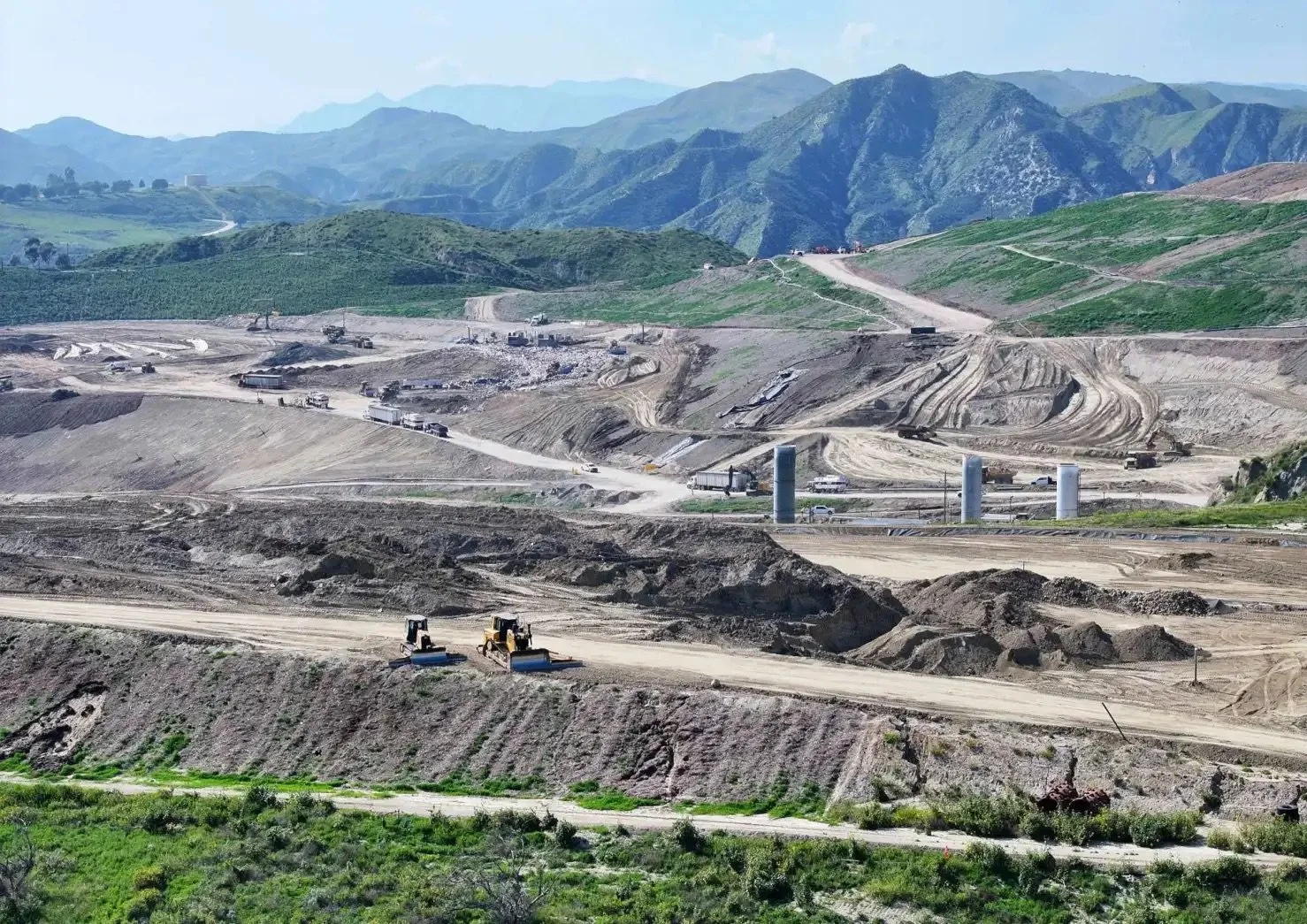 CCL ANNOUNCES CLOSURE