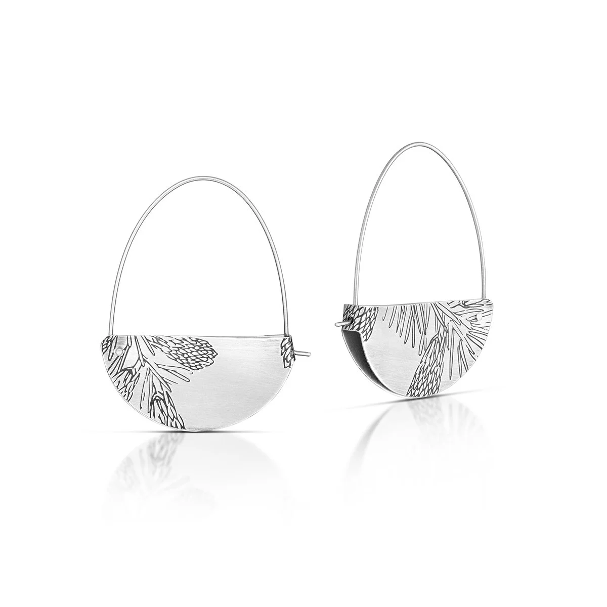 f-34-46-18606057_Krista_Tranquilla_Rivet_and_Fold_Earrings_under_5MB.jpg