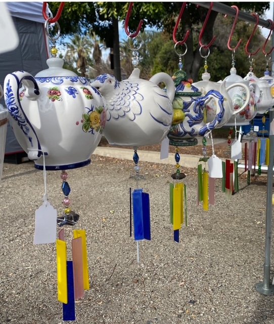 Teapots spanish.jpg
