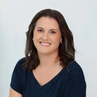 Allie H. Headshot.jpeg