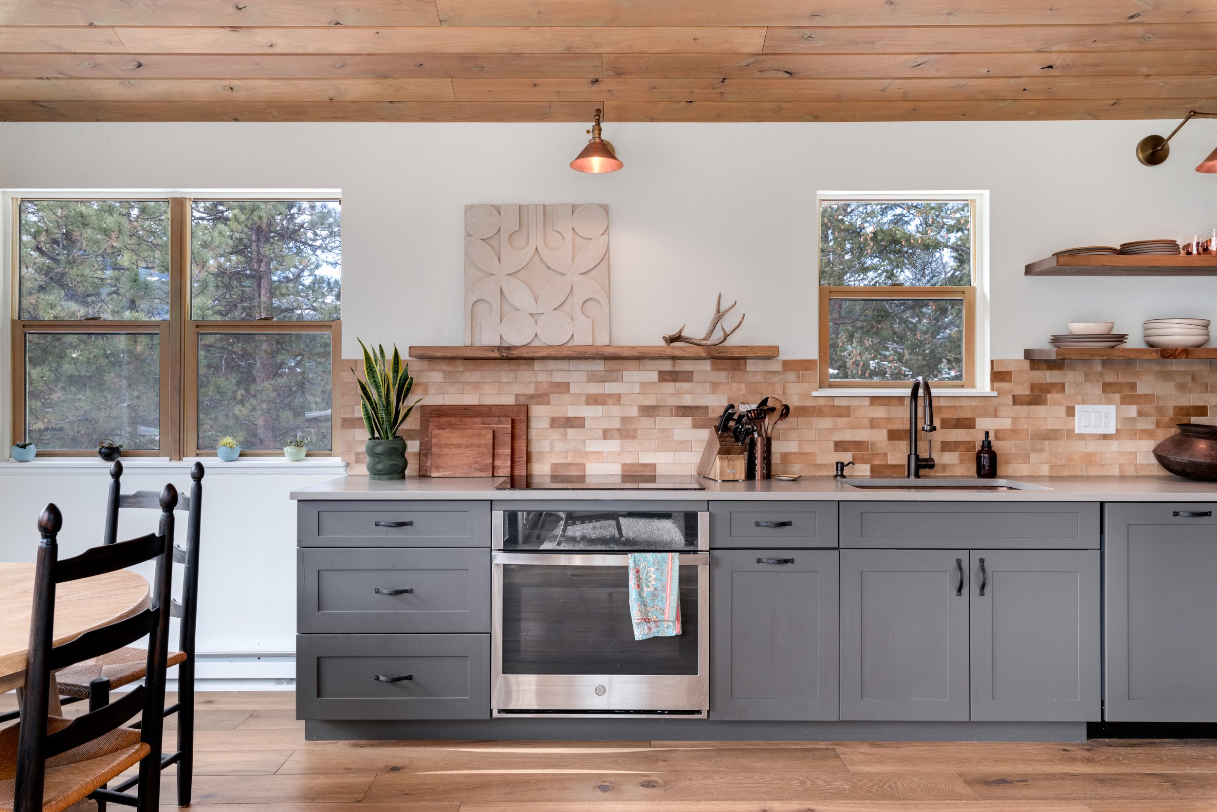 17-Utility Sink copy.jpg