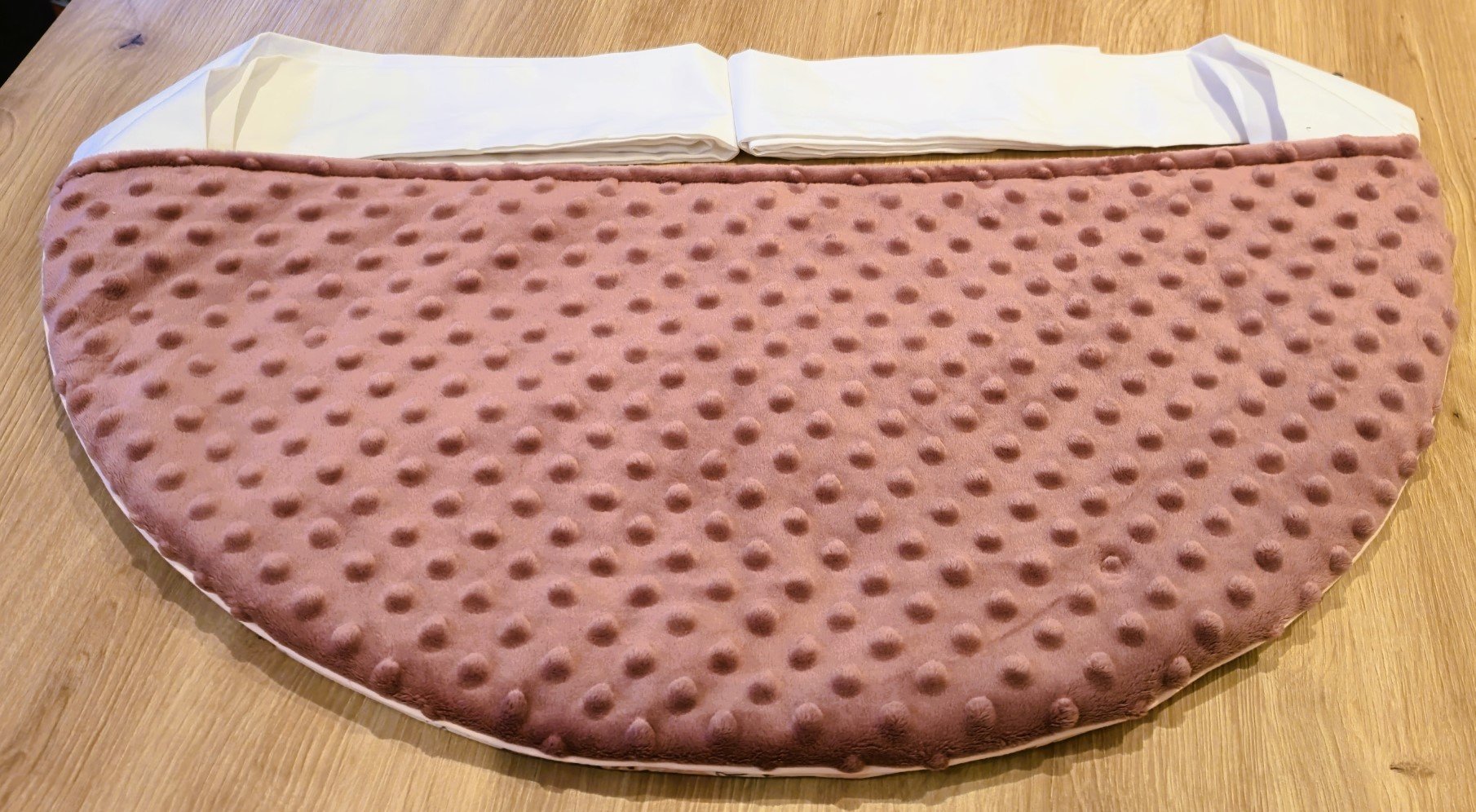 hamac-a-doudou-rose-leffetmains.jpg