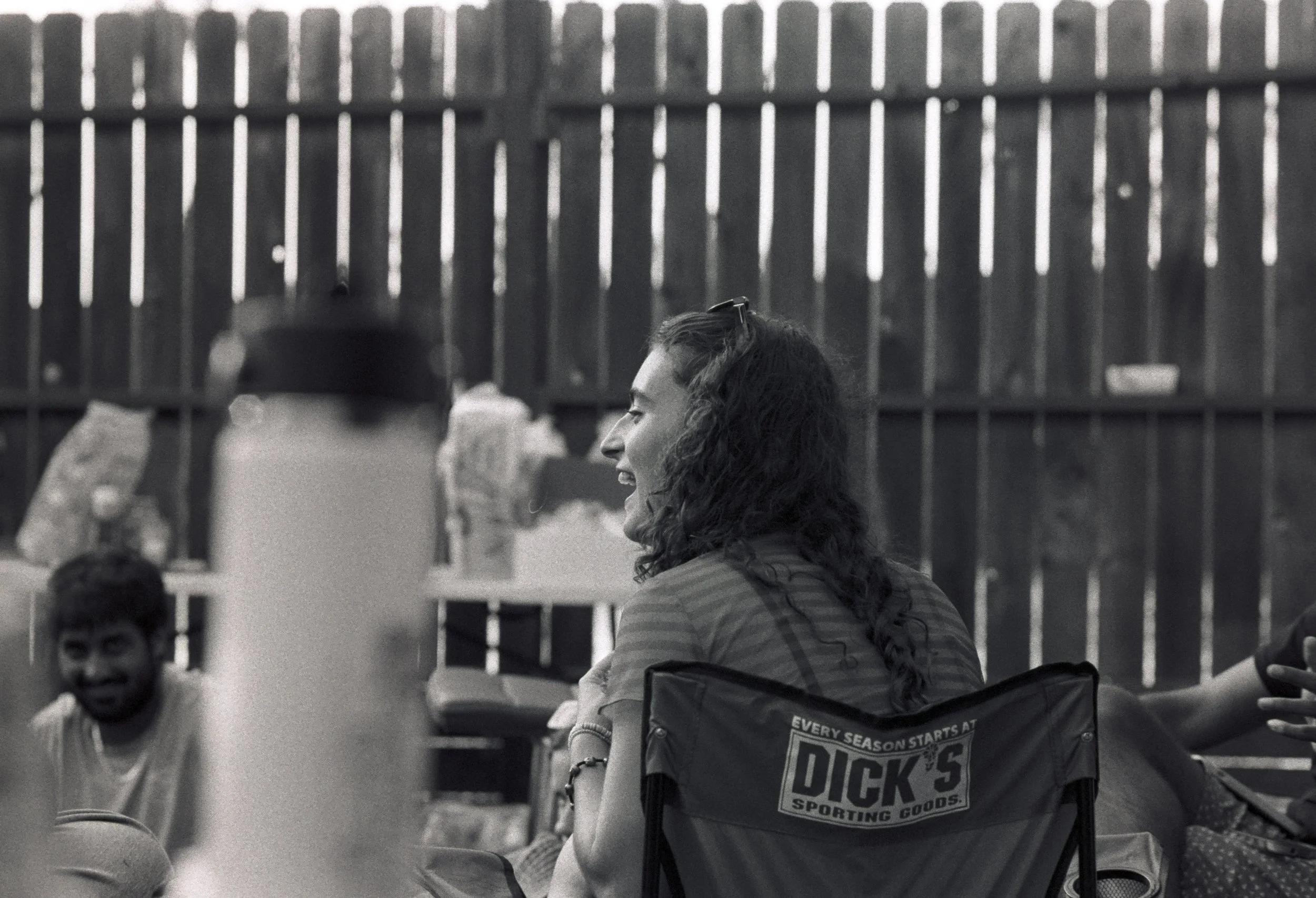 KODAK Tri-X 400 (Nikon FE2 + Nikkor Ai-S 85mm)