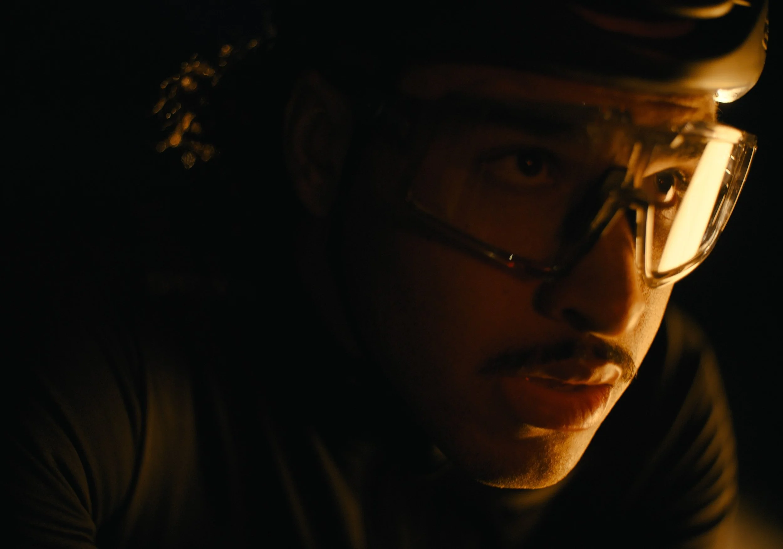 spatz_sunglasses_FrameGrab_1.56.1.jpg