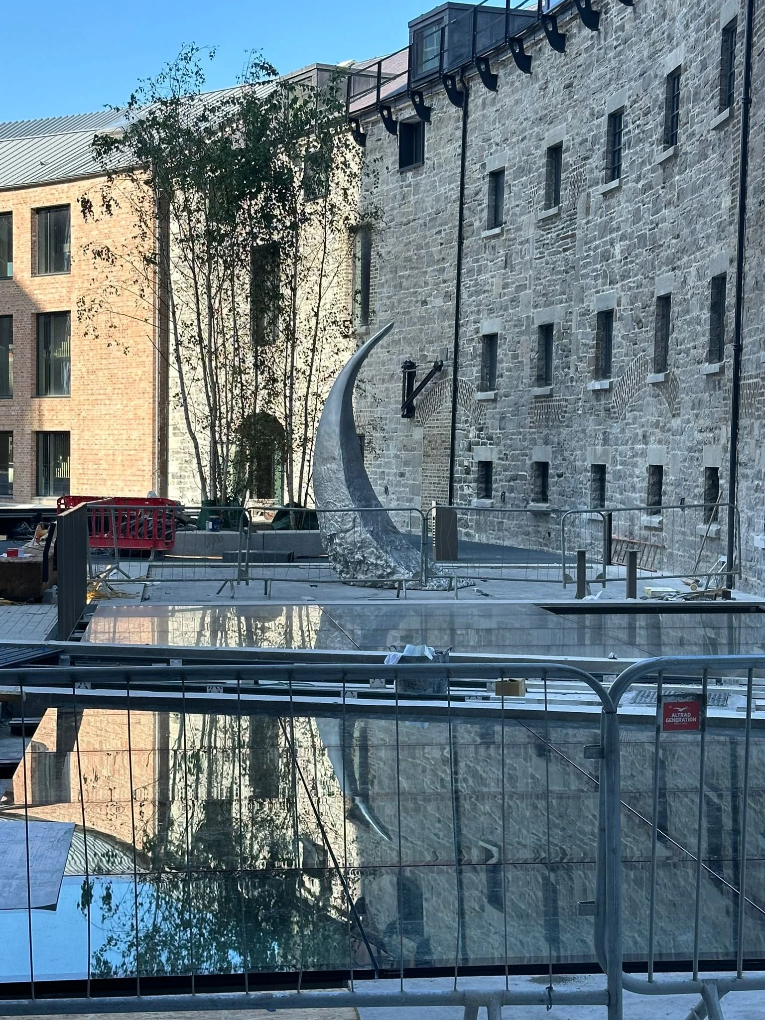 Vessel-cast-aluminum-sandra-bell-irish-sculpture-grand-canal-ireland-dublin-boat-prow-textured-waves-viking-ship-undersea-modern-sustainable-3.JPG