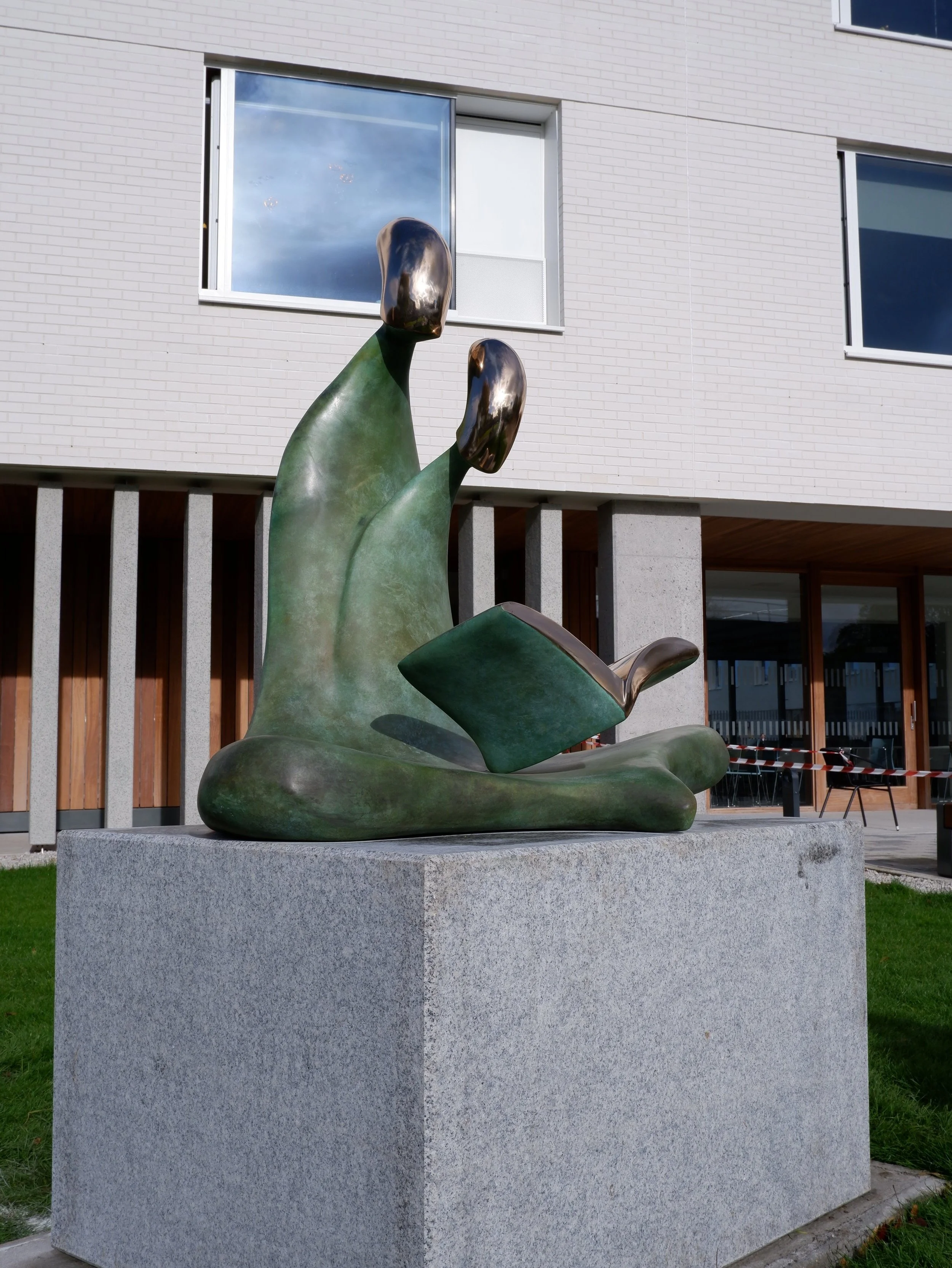 Nurture-sculpture-cast-bronze-Ireland-alexandra-college-8.jpg