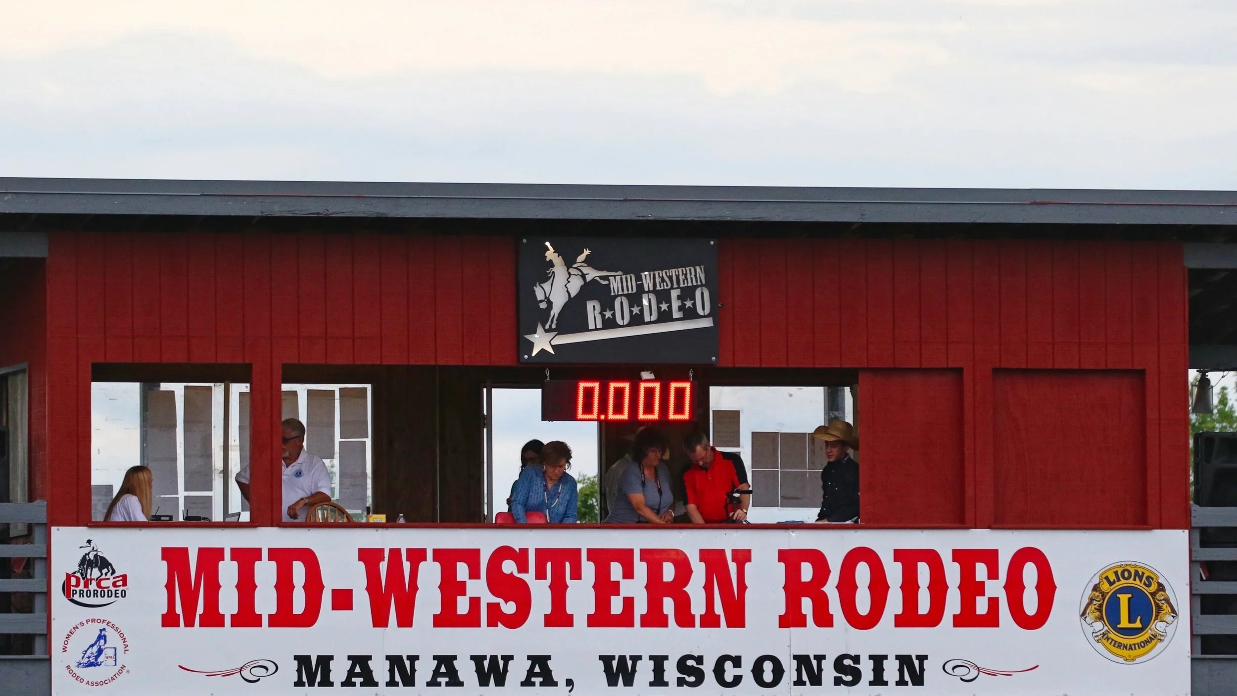 Get Involved — MidWestern Rodeo