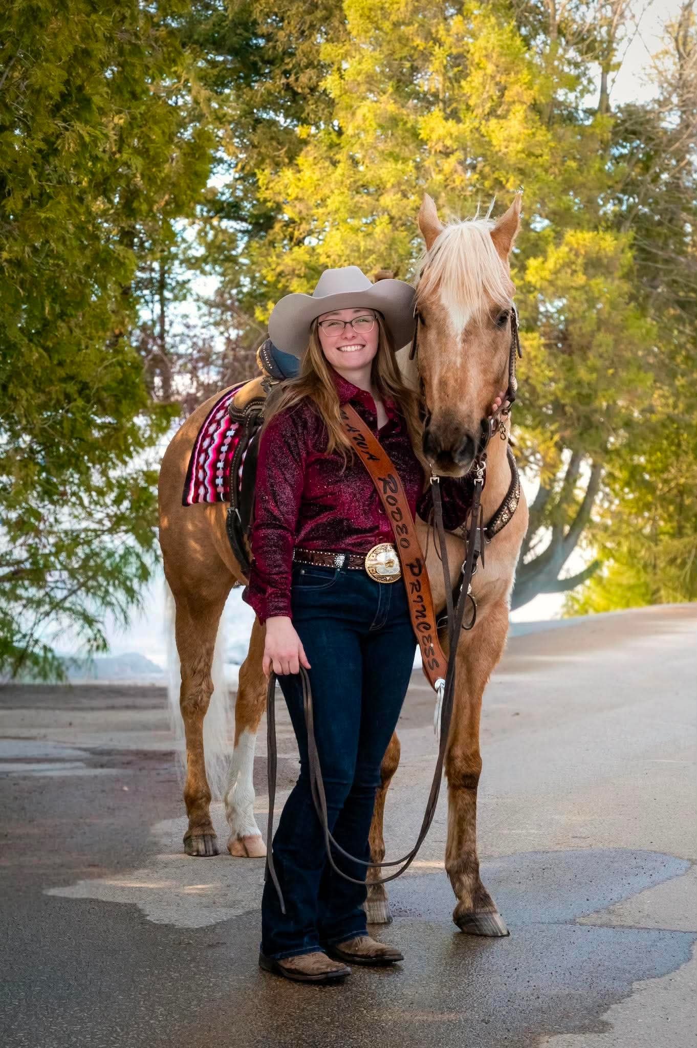 Rodeo Details | Experience & Join the Action — Mid-Western Rodeo