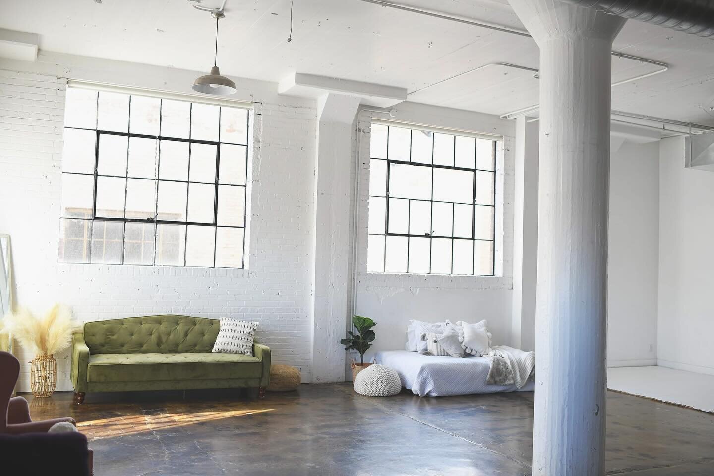 Only $70 an hour to rent at @studio1918 and get out of this cold weather! ❄️