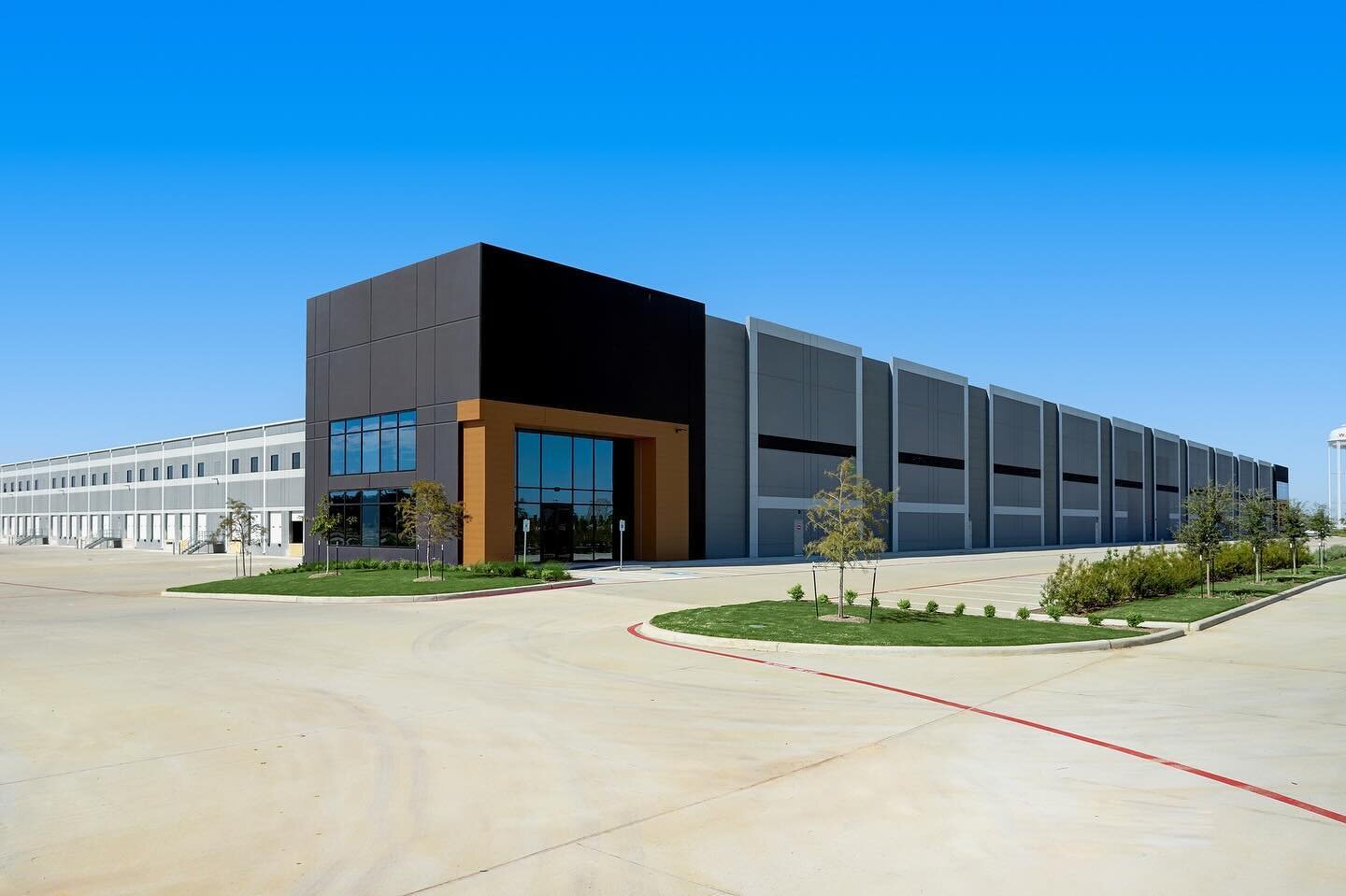 Announcing &ldquo;our first round-trip investment&rdquo; with the sale of The Great 290 Distribution Center to Sealy &amp; Company! With major highway visibility and access, fully leased to leading tenant Daikin Comfort and continuing the footprint o