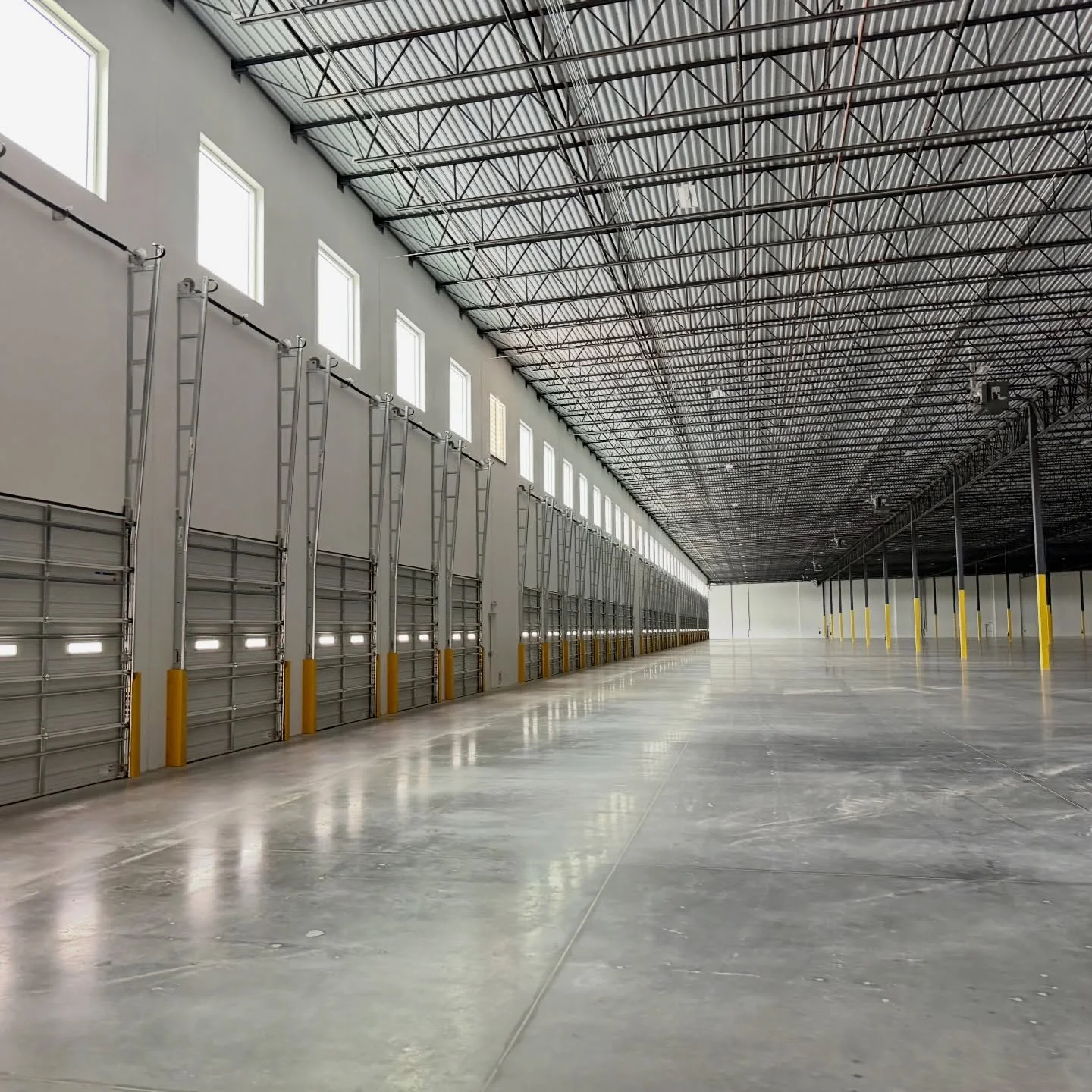 Our most recent corporate meeting was hosted on site and wanted to give you an inside look into the progress made at Mosielee Commerce Park! 

Delivery very soon!