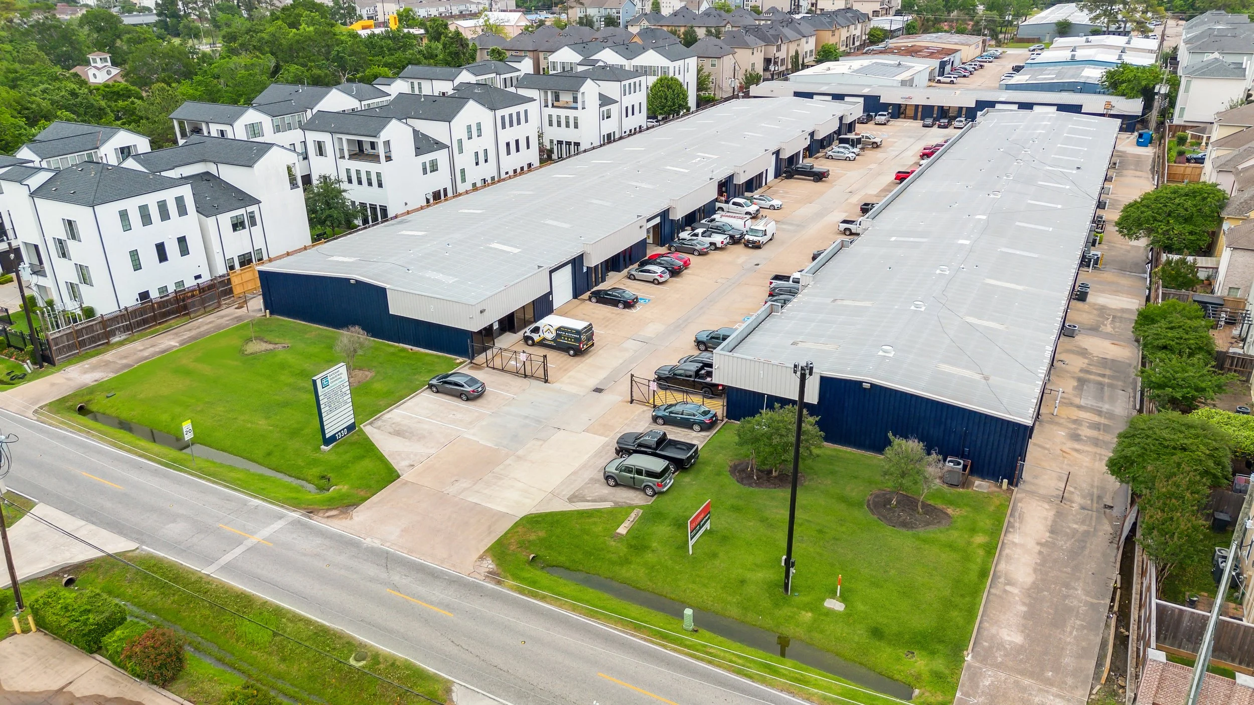 1-Sherwood Forest 1330 Aerial 01.jpg