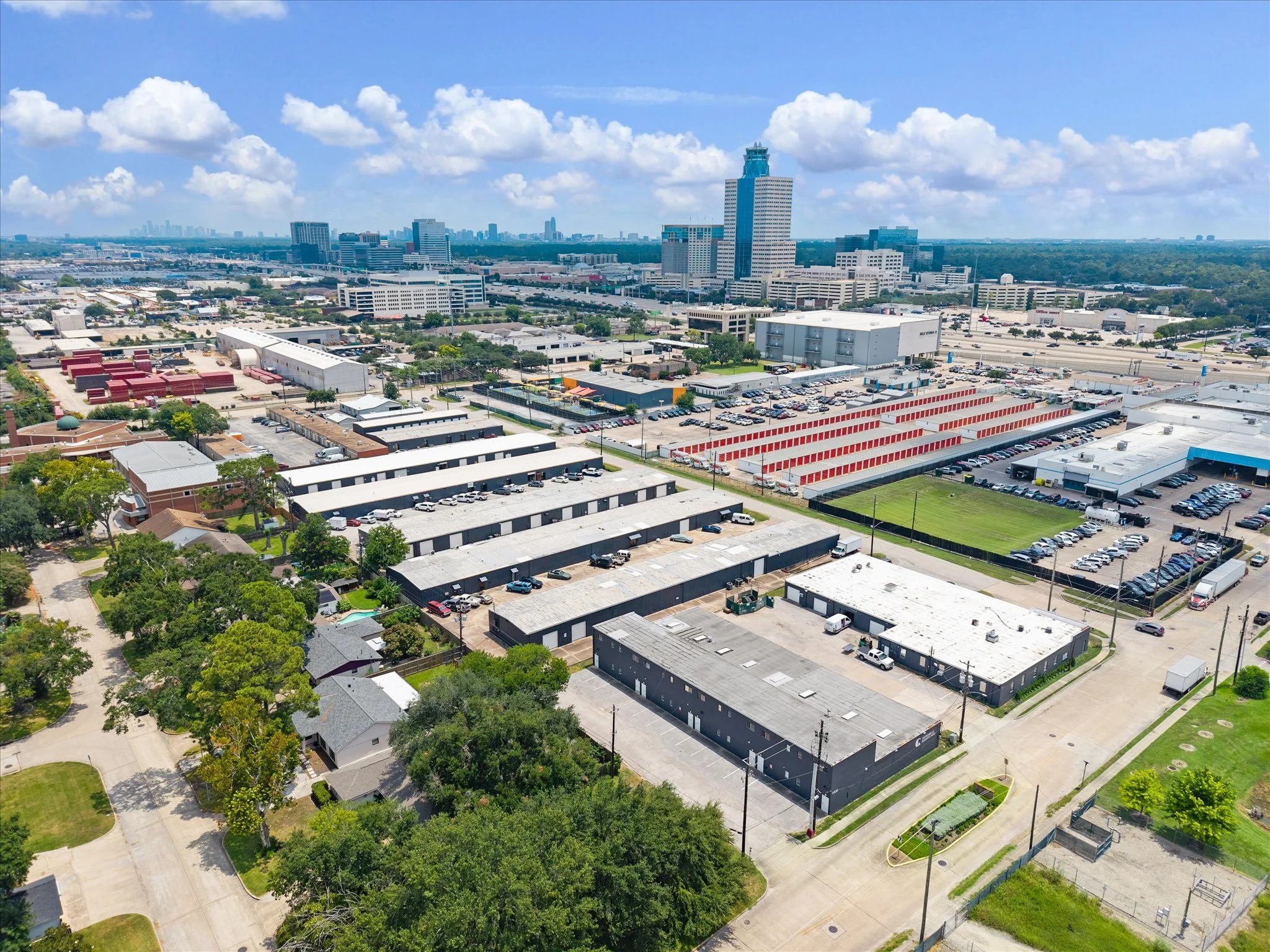 02-Georgibelle Dr 10226 Aerial 16.jpg