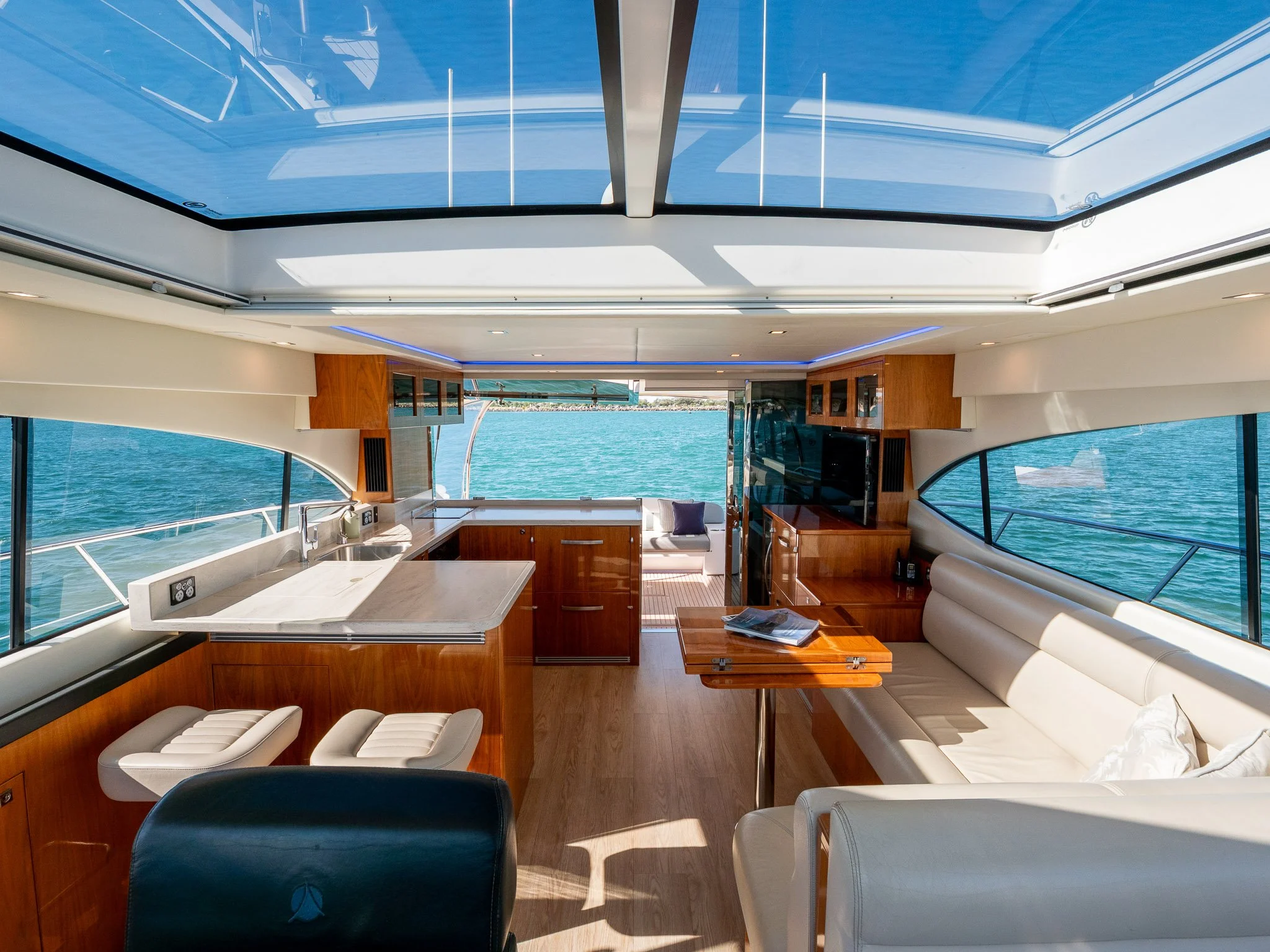 2017 Riviera 5400 Sport Yacht - Dutchess - Brendon017.jpg