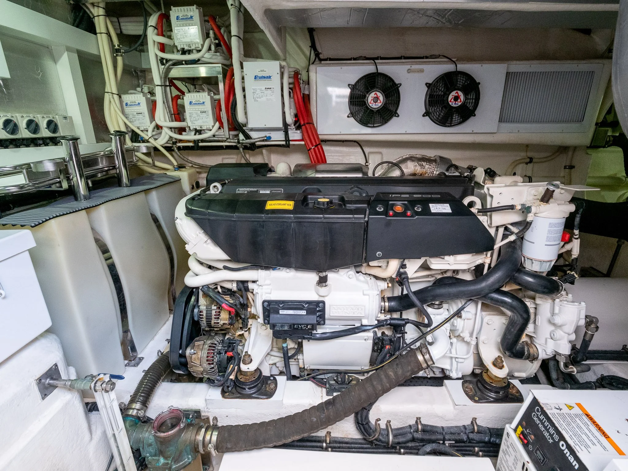 2017 Riviera 5400 Sport Yacht - Dutchess - Brendon029.jpg