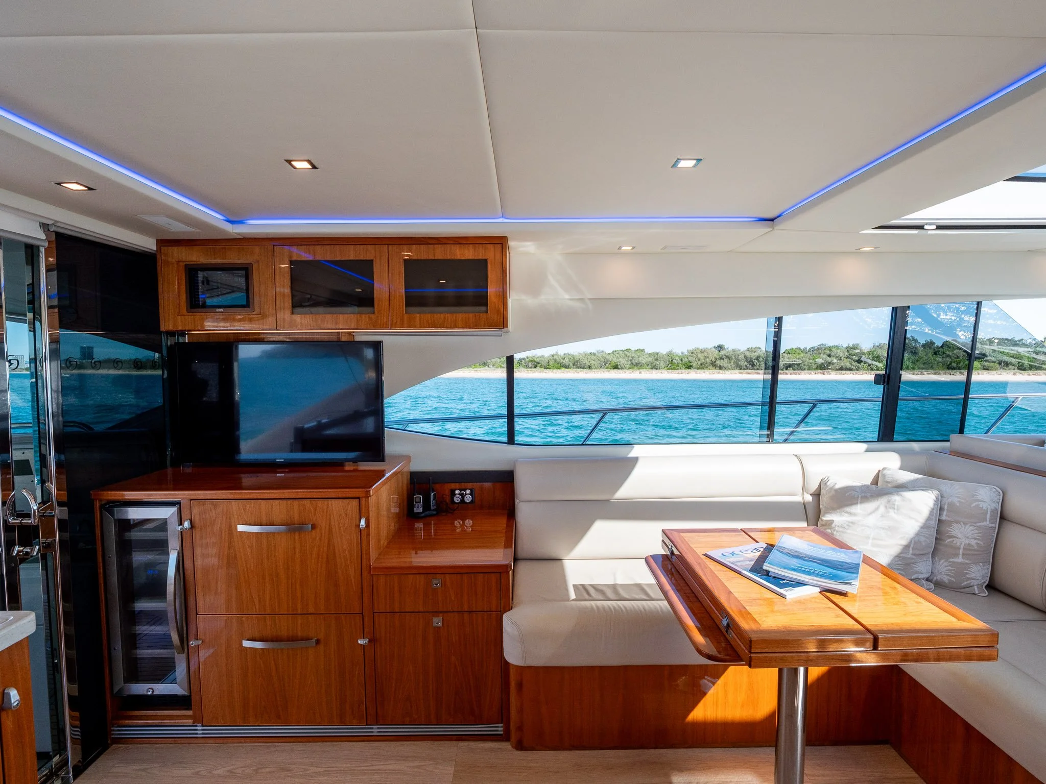 2017 Riviera 5400 Sport Yacht - Dutchess - Brendon016.jpg