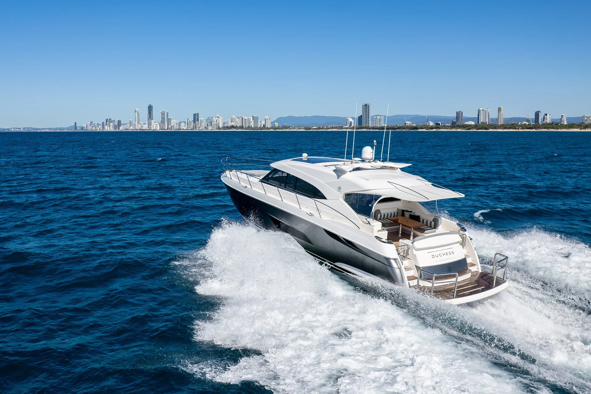 2017 Riviera 5400 Sport Yacht - Dutchess - Brendon007.jpg