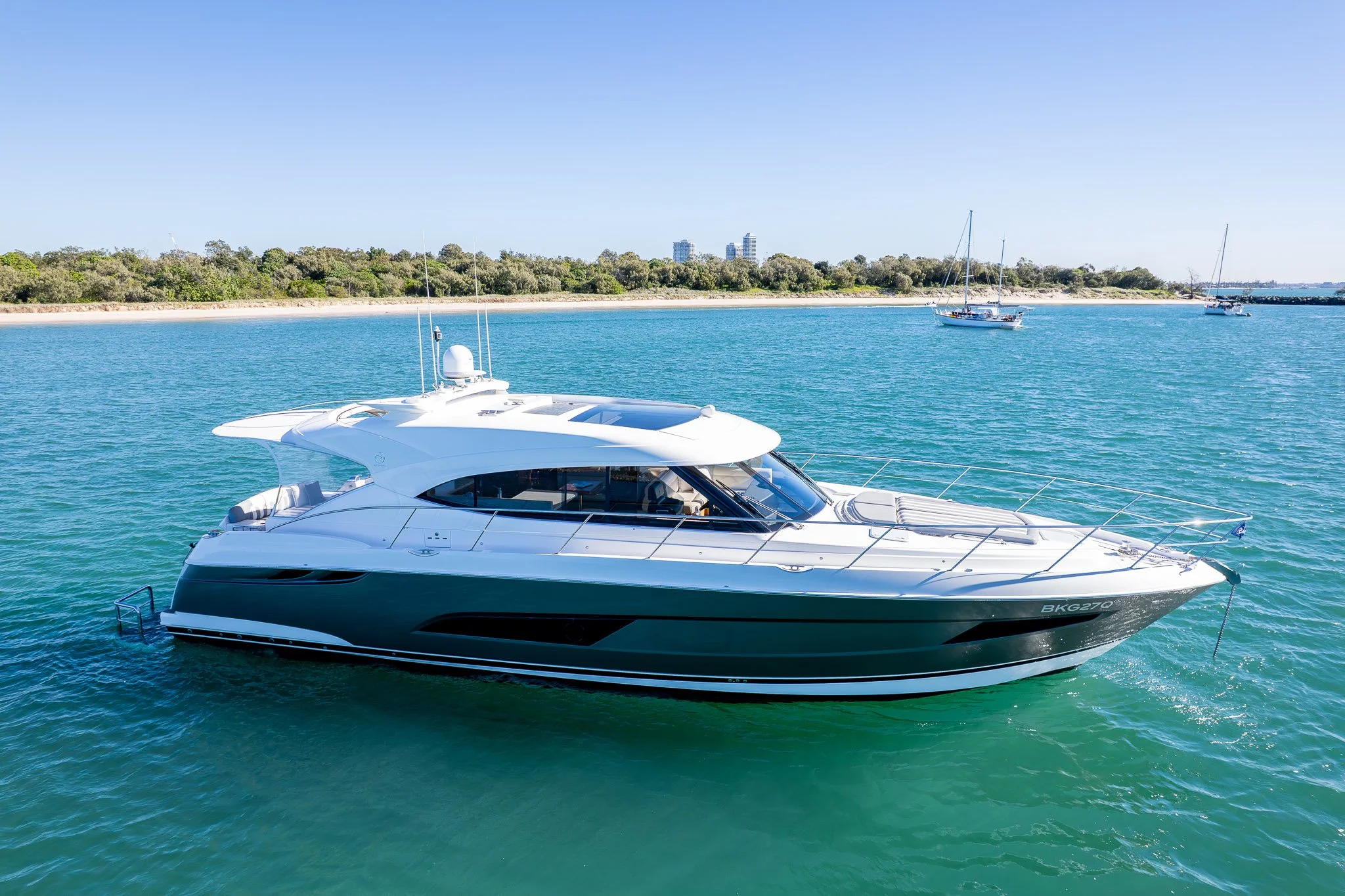 2017 Riviera 5400 Sport Yacht - Dutchess - Brendon011.jpg