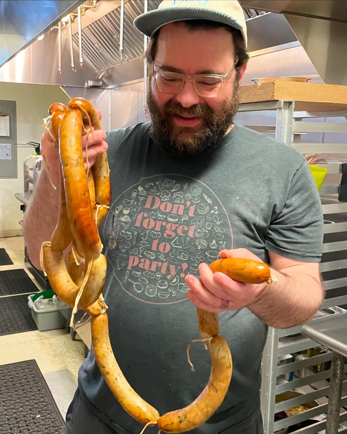 Seating 4-9 Wednesdays 🥳!

📸 @parteeemark has been making a version of one of our favorite Louisiana style sausages- chaurice (sort of a cross between andouille &amp; kielbasa) for the menu. It&rsquo;s mostly chicken with some pork fat, lots of roa