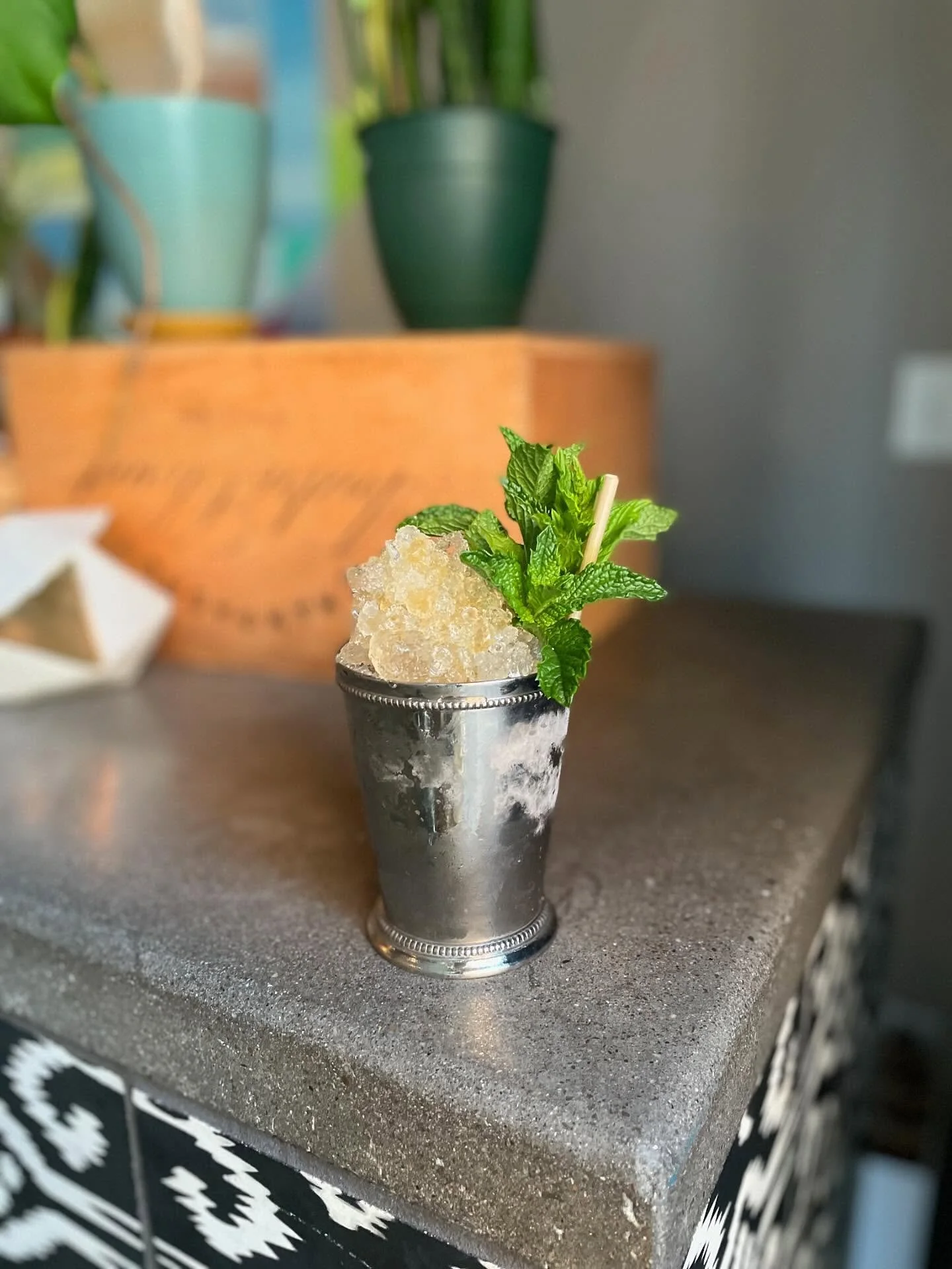 **we will be closed this Saturday for private events** 
So get in here and have a Mint Condition today, Friday, or Sunday 💁🏻&zwj;♀️ A little twist on a classic -  @mellowcorn bourbon, @fernetbranca, demerara, &amp; lots of @groundworkorganics / @pl