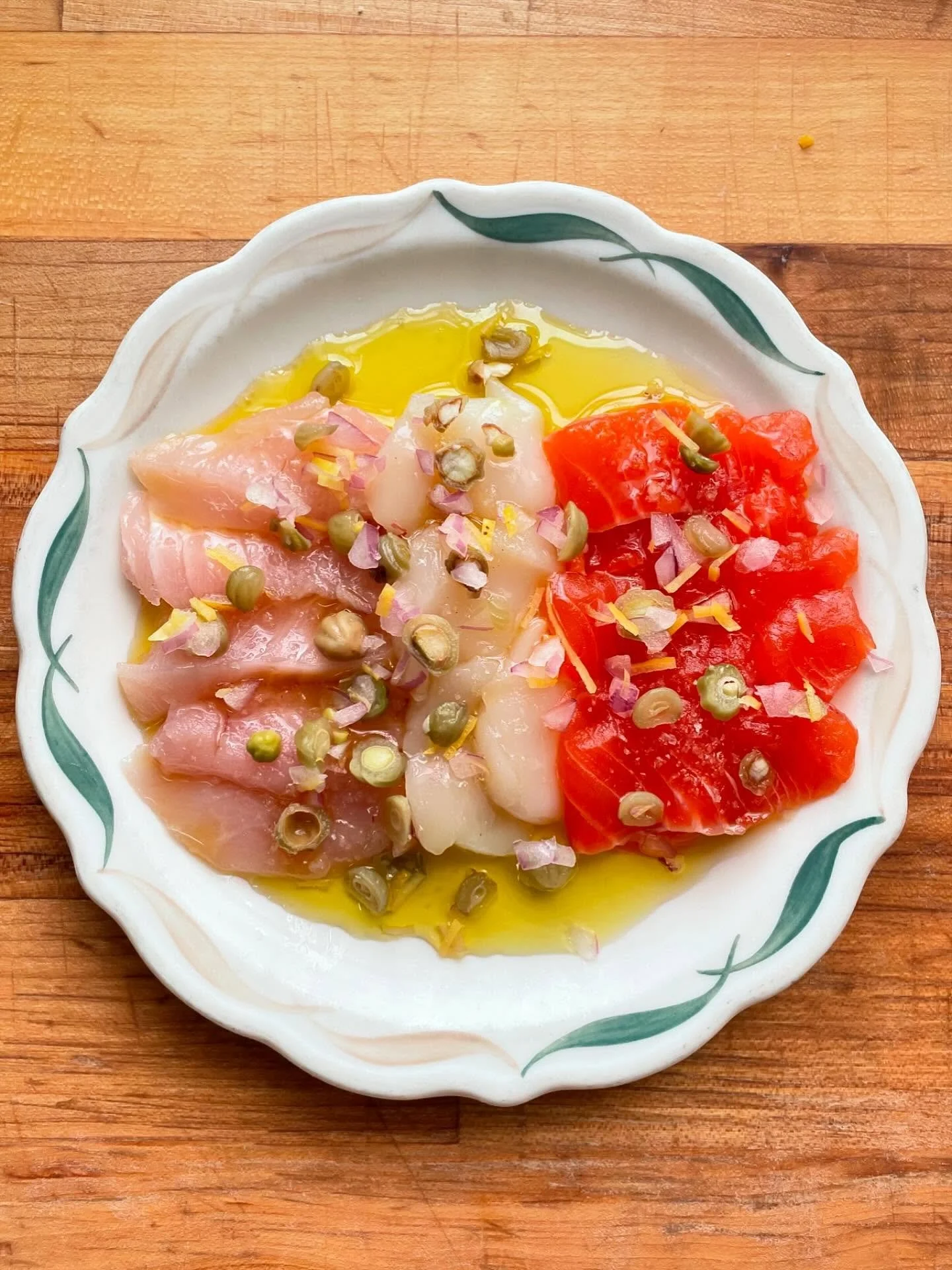 Sicilian Crudo special tonight!
Albacore, scallop, salmon from @newmanseugene with olive oil, lemon, nasturtium caper, @jacobsensaltco salt, &amp; shallot 💥 served super cold 💁🏻&zwj;♀️ seating 4-10 🥳 
Remember we&rsquo;re closed tomorrow but back