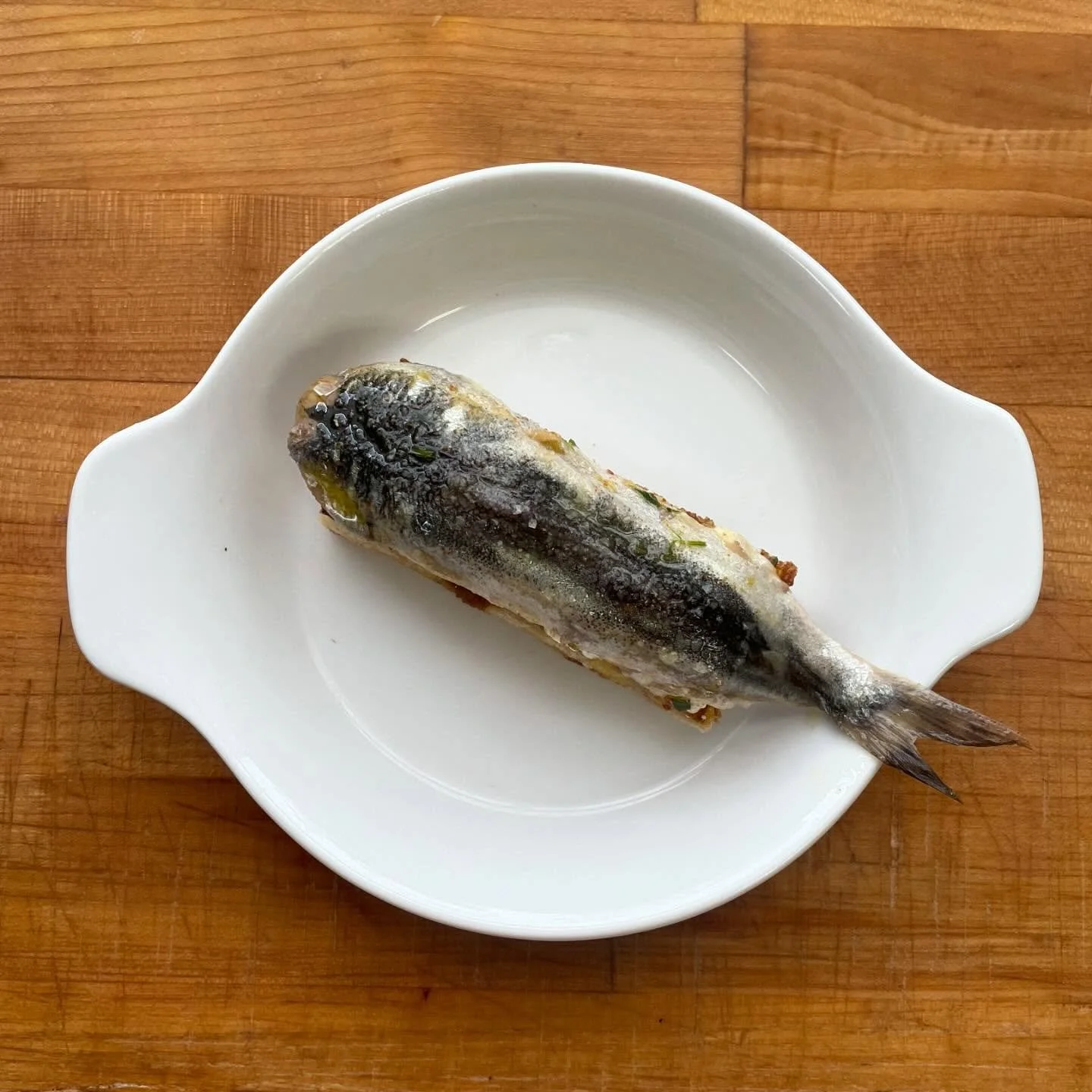 &ldquo;Boquerones&rdquo; Toast new on the menu 💁🏻&zwj;♀️ 👉Columbia River smelt cured by us on our toasted focaccia with @richeeses ricotta. 

Smelt season is VERY short so when it&rsquo;s gone it&rsquo;s gone but we did cure 20 pounds this year 🥳