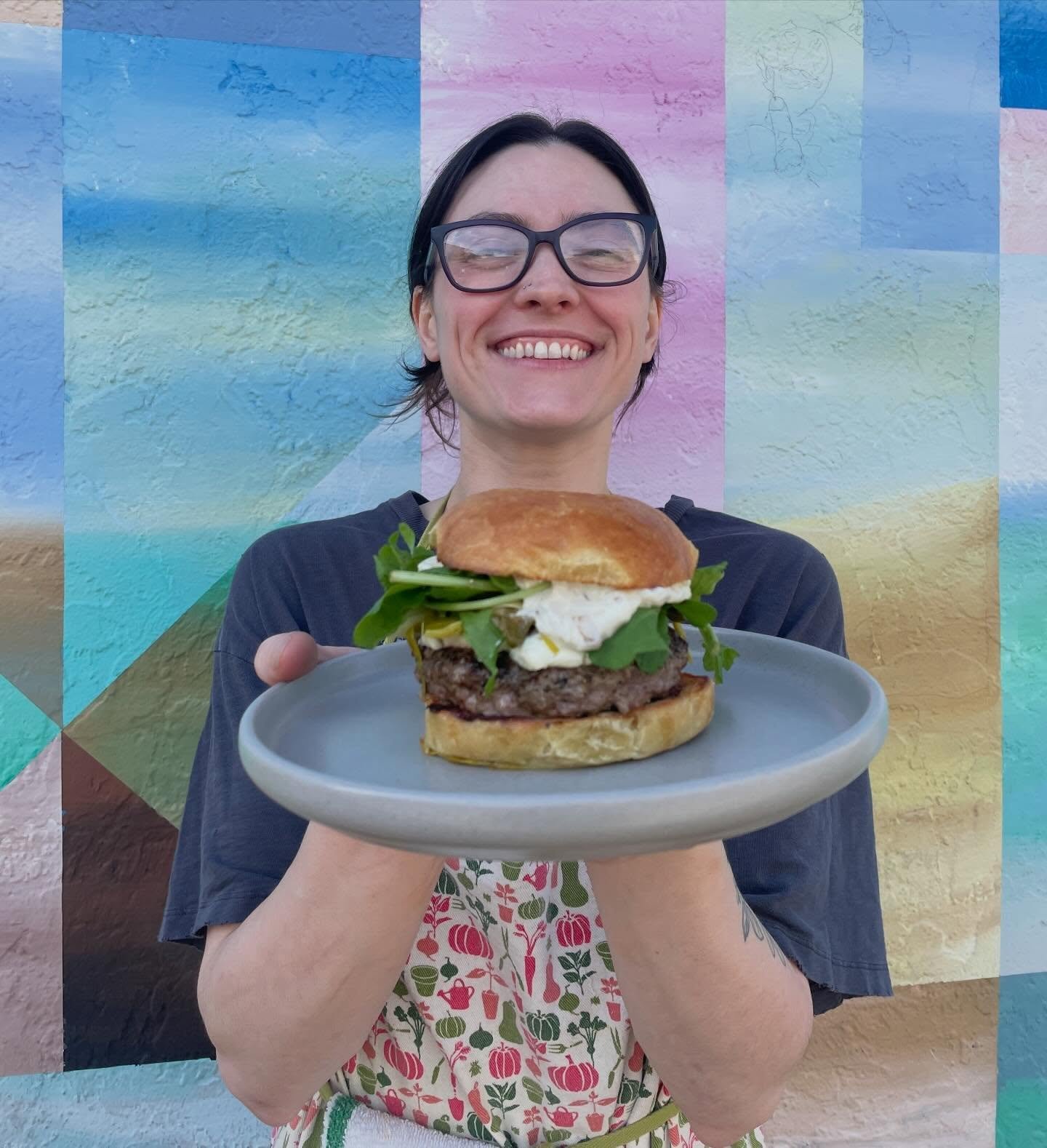 Sadie&rsquo;s got a new special burger dropping today!
⭐️ fresh sheep cheese
⭐️ caramelized allium aioli
⭐️ pickled green garlic
⭐️ arugula 
It&rsquo;s so springy- I&rsquo;m sprung 🌱 😍

This and $2 oyster Sunday 😳!