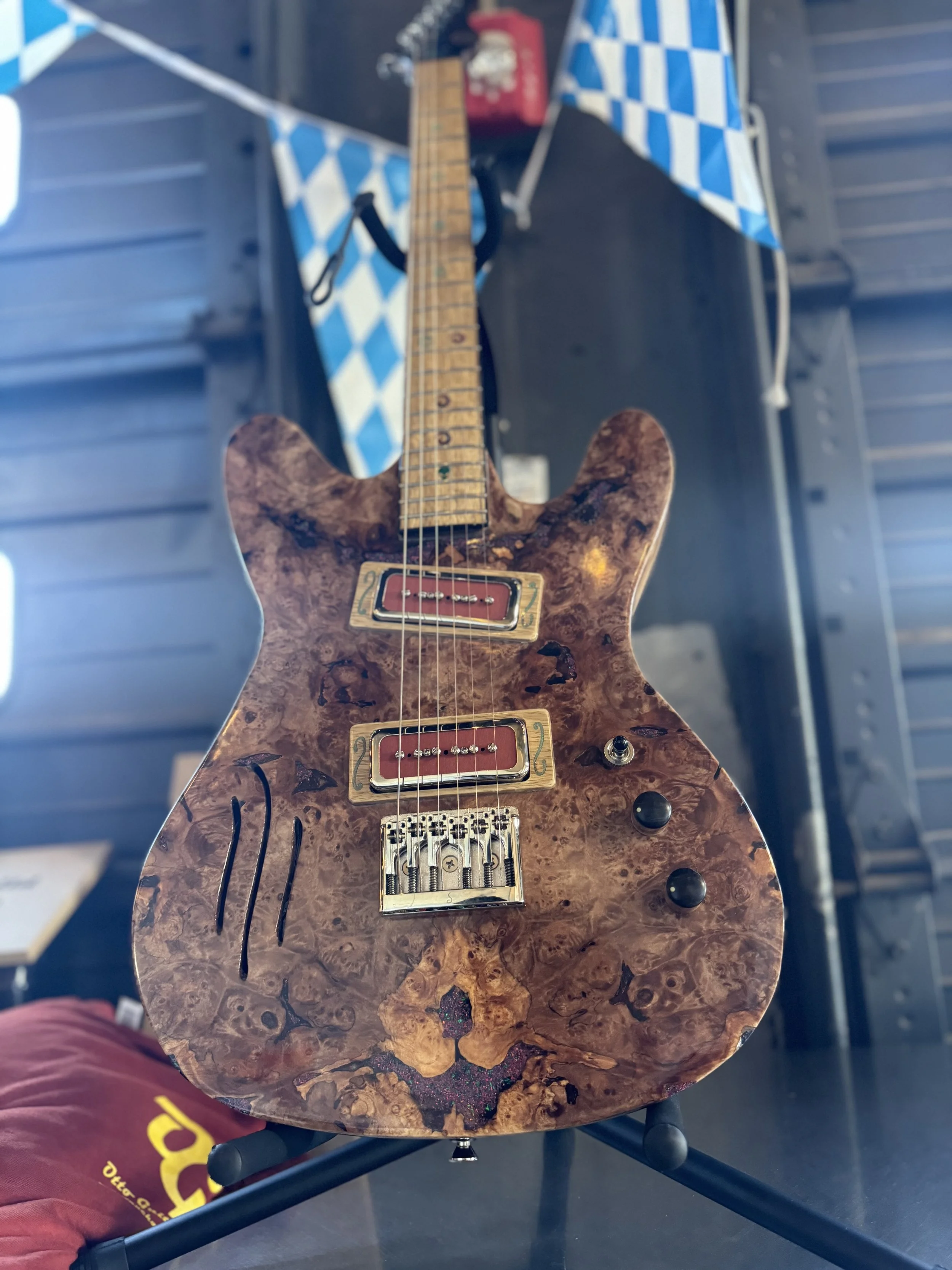 OttoGuitarsWoodTop.jpg