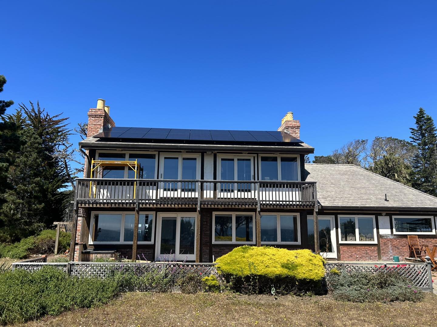 Blue skies and moderate temperatures, the perfect environment for generating solar power! Give us a call to find out how you could lower your energy bills and your carbon footprint on the Mendocino coast.
