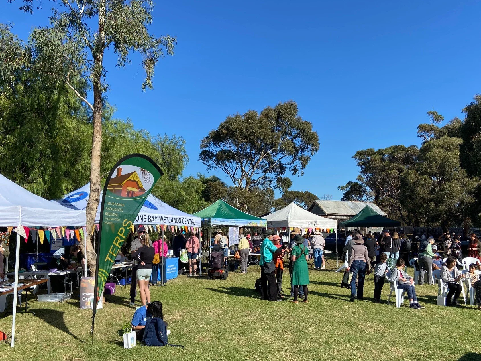 Hobsons Bay Wetlands Centre invites the community to celebrate World Migratory Bird Day during its Open Day at Truganina Explosives Reserve this weekend 🦜🌱

Entry is free and there will be loads of free activities for all ages, including community 