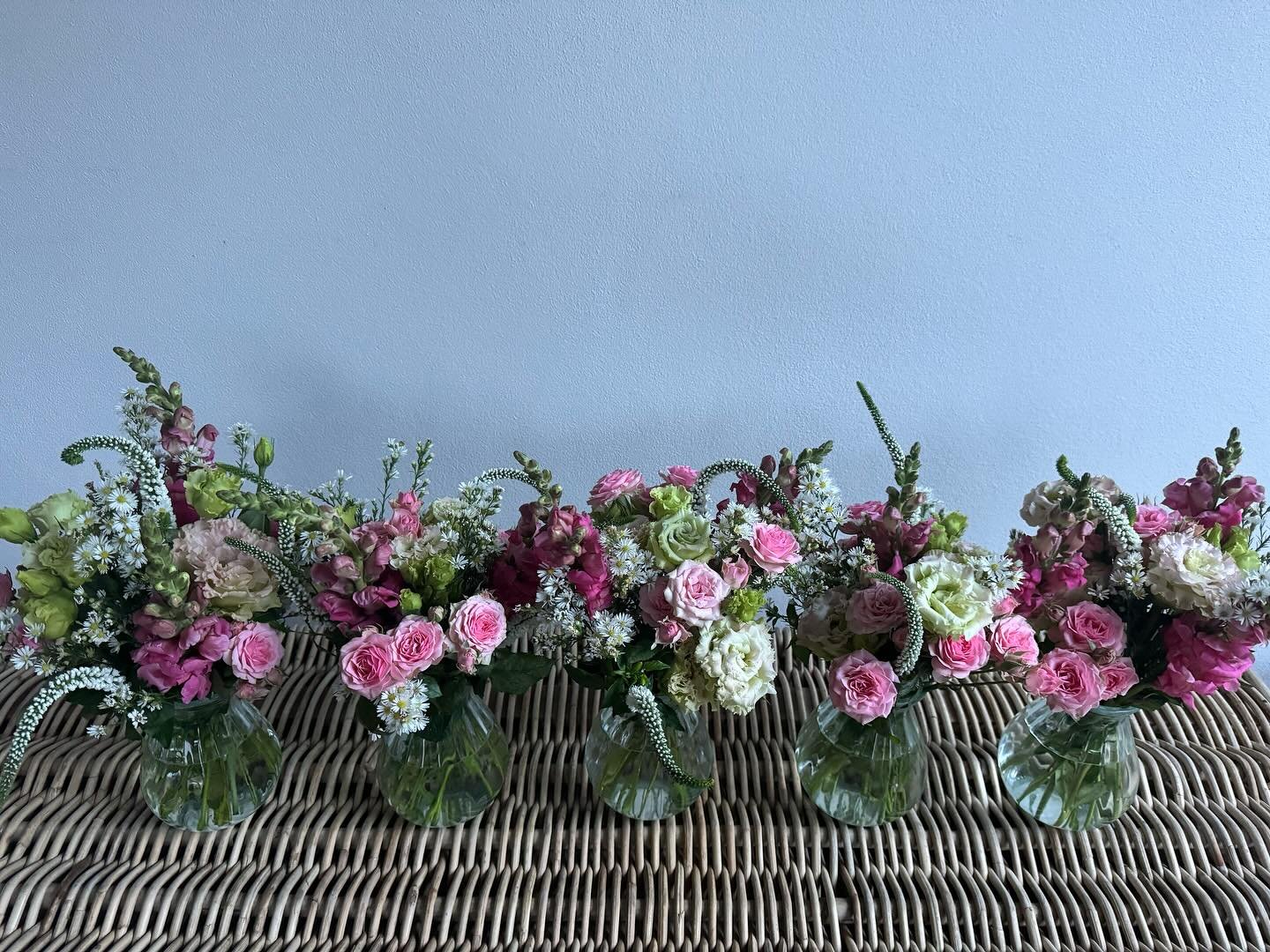 5 little posies stand in row - you can now order these perfect table decorations for your next dinner party or special occasion. These were for an 80th. Let us know your colour scheme. #flowers #floralstudio #giftbouquet #tabledecoration #80thbirthda