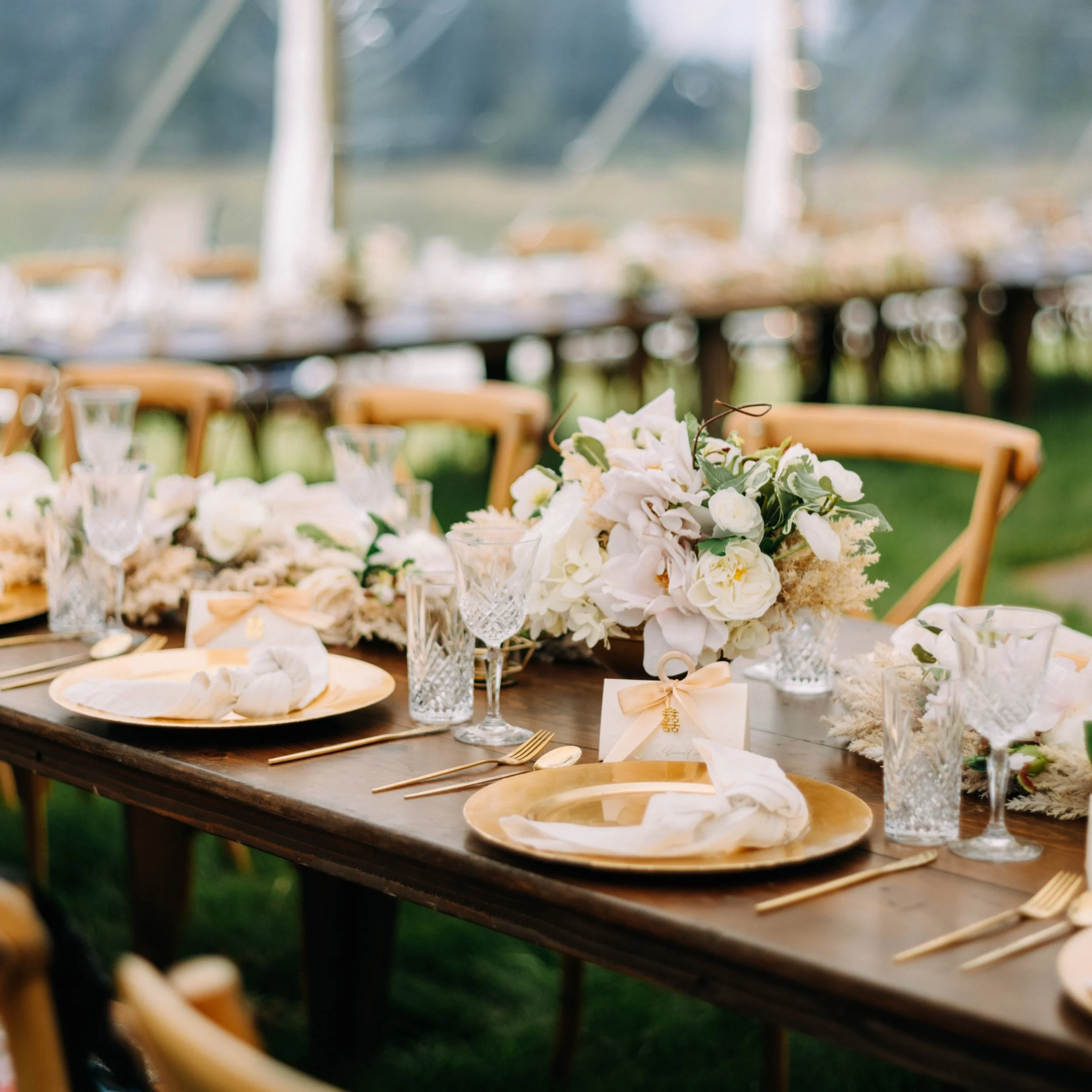Wedding Table Setting.jpg